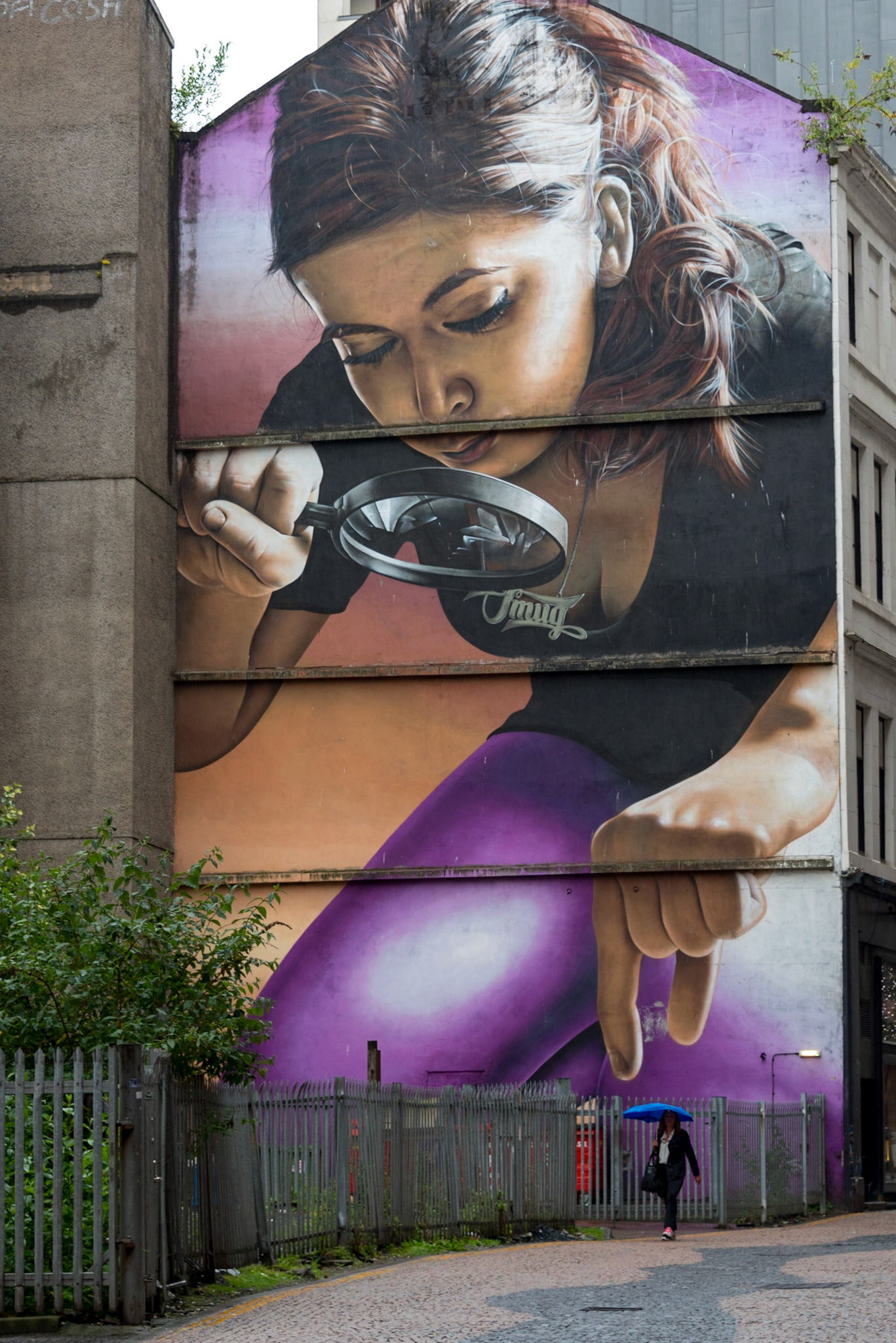 Got You, Glasgow street art these large murals are part of the very first City Centre Mural Trail, all are contained in one easy walking route.