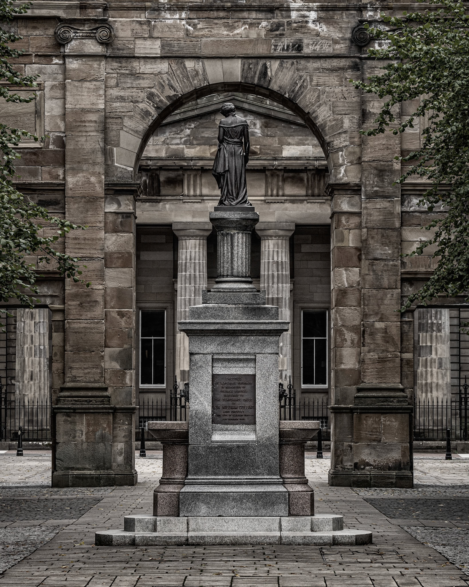 McLennan Arch and Collins Fountain Glasgow
