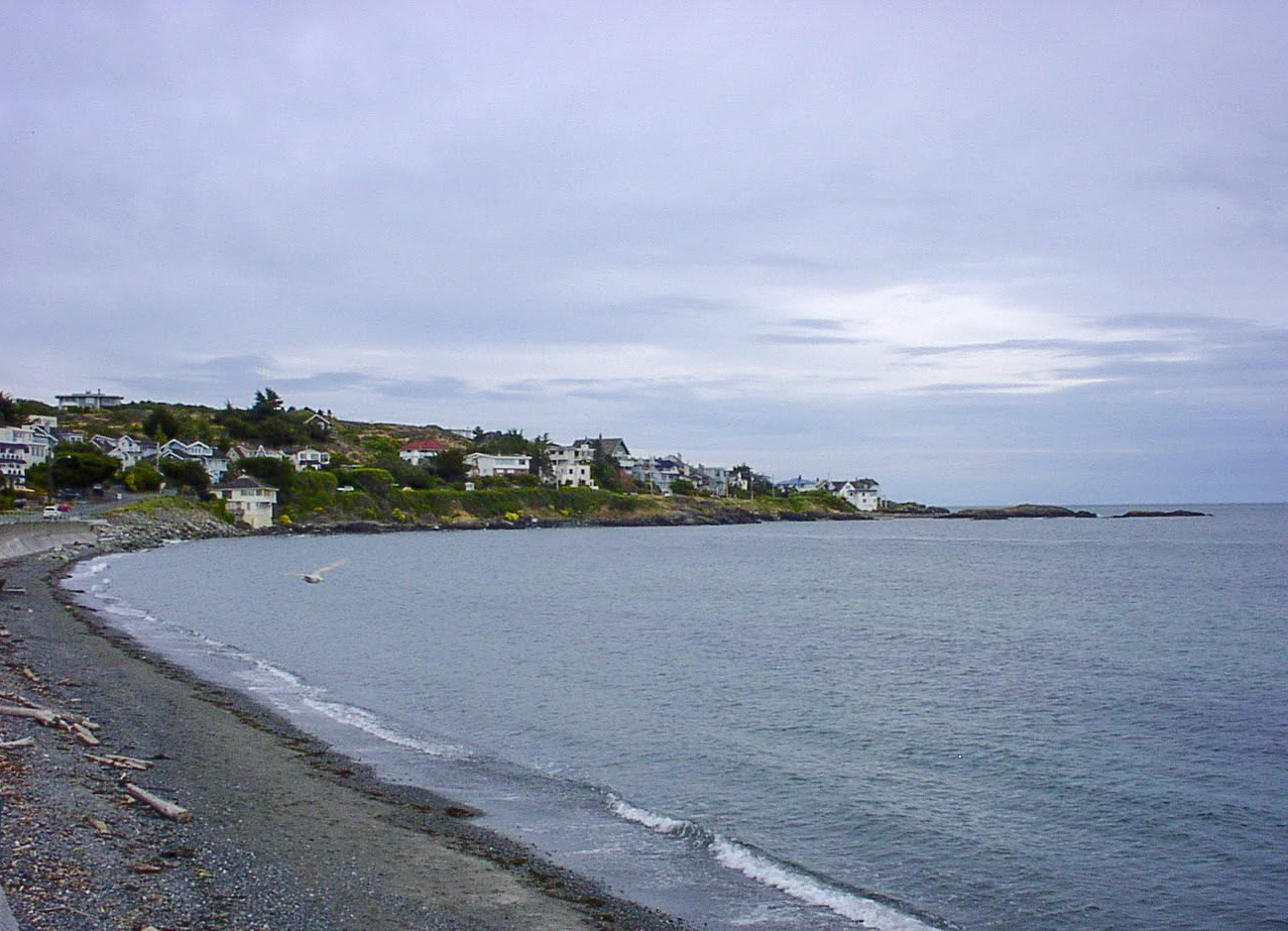 Victoriaビクトリア近くの海岸と住宅地