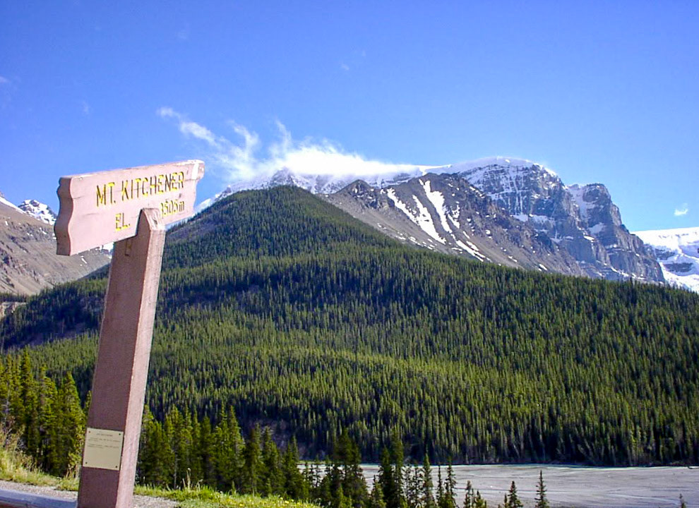 Mt.Kitchener キッチナー山　3505m