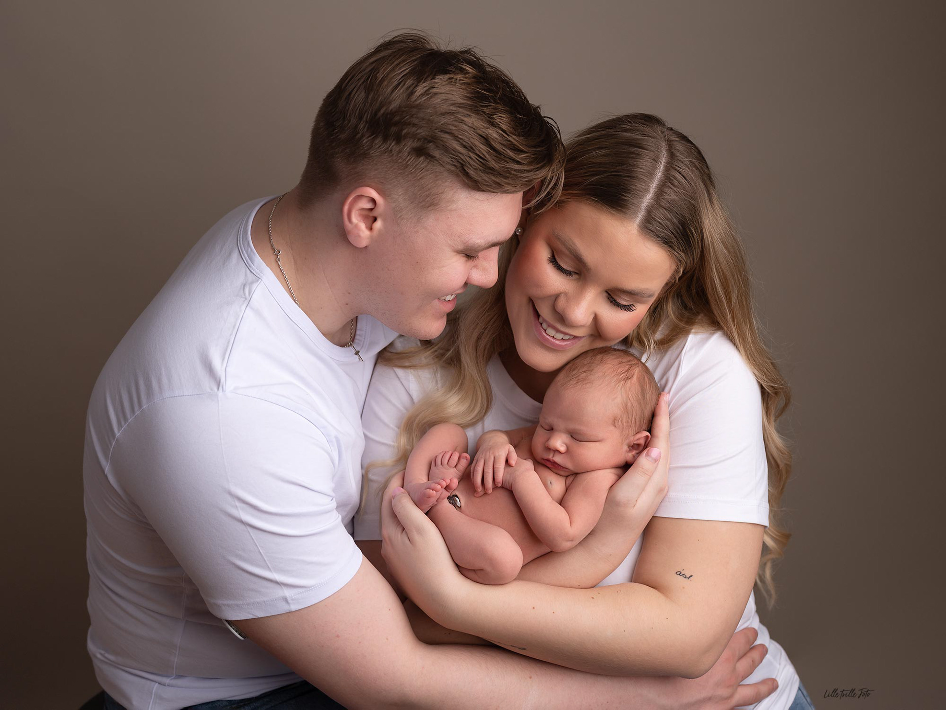 Fotograf Tromsø_nyfødt_baby_gravid