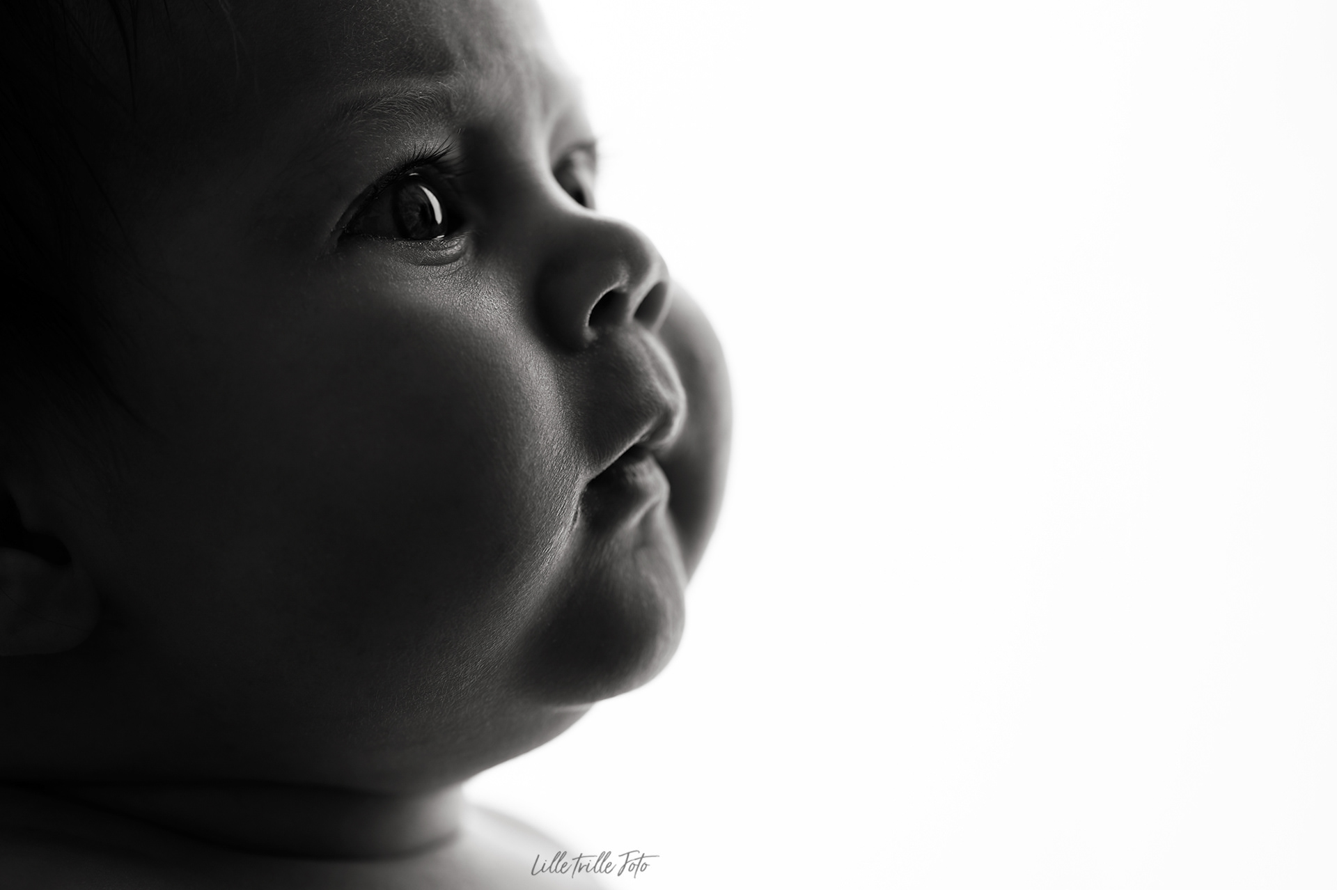 Fotograf Tromsø_gravid_baby_nyfødt