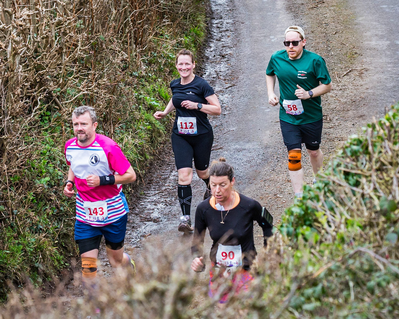 Bib 58, 90, 112, 143