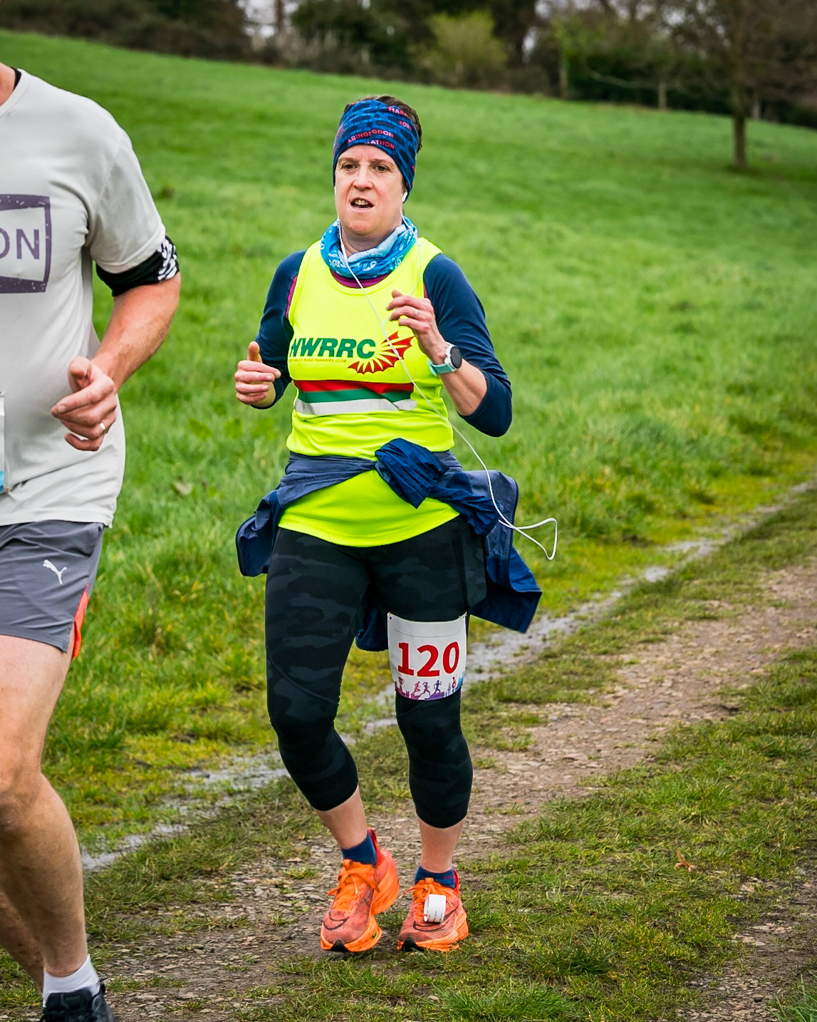 Bib 120