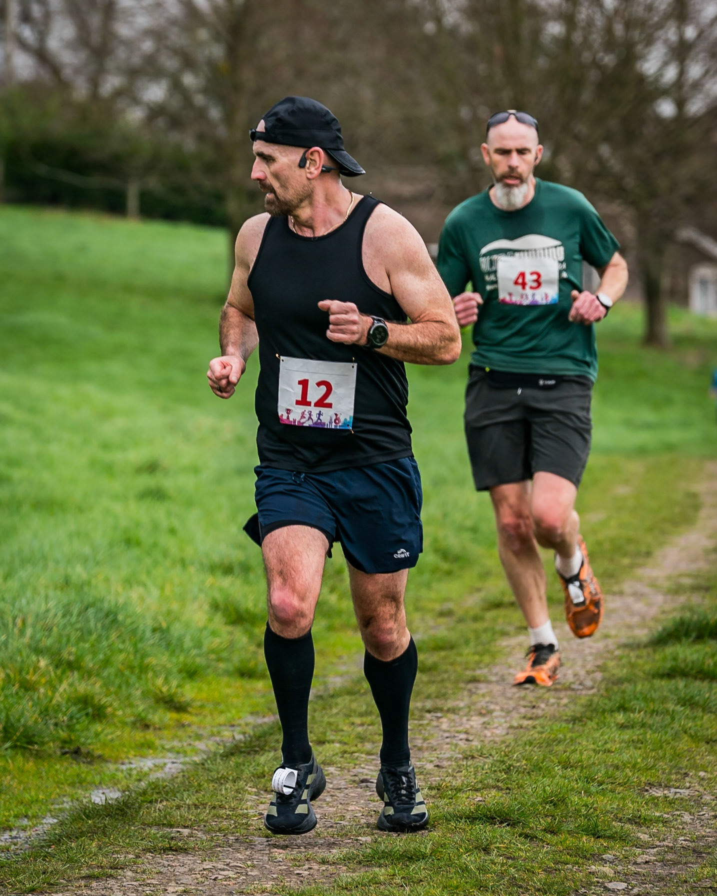 Bib 12, 43