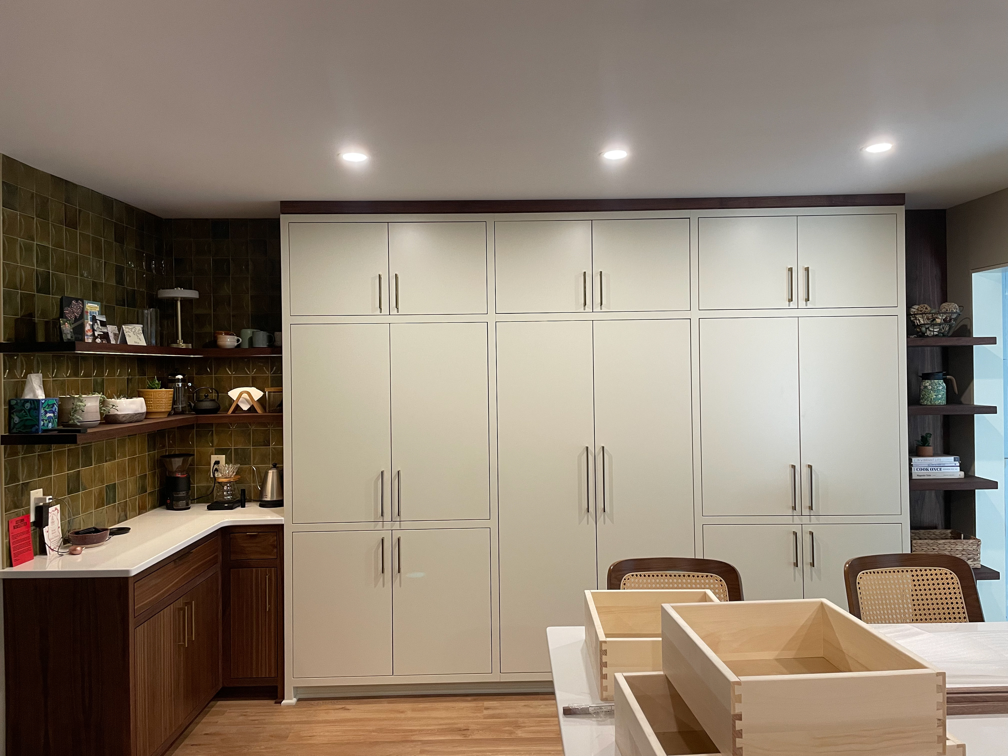 Walnut Kitchen with Accent Wall (3 of 7)