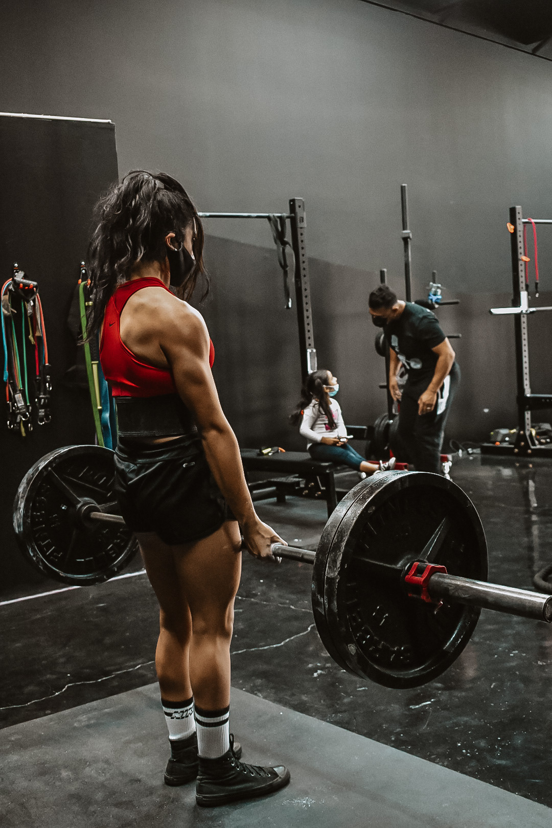 Camila powerlifting