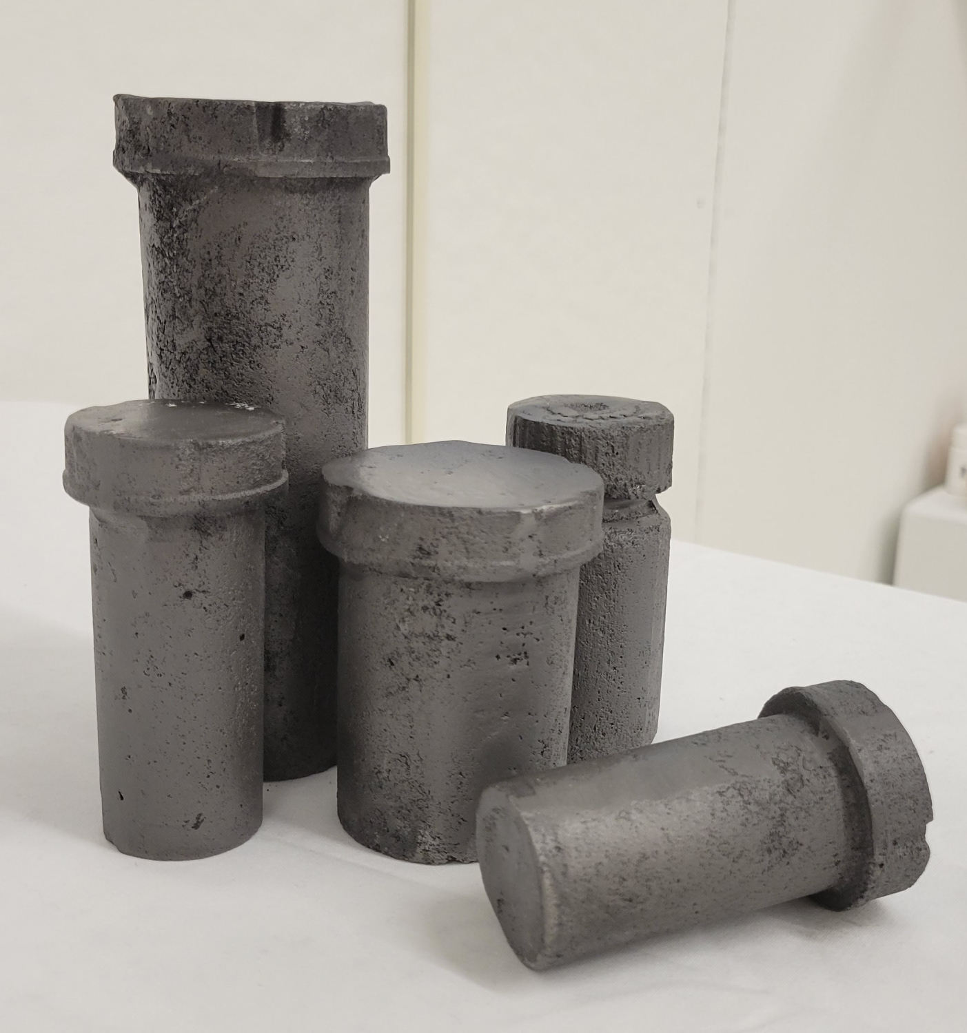It Weighs On You, 2022, iron sculpture
