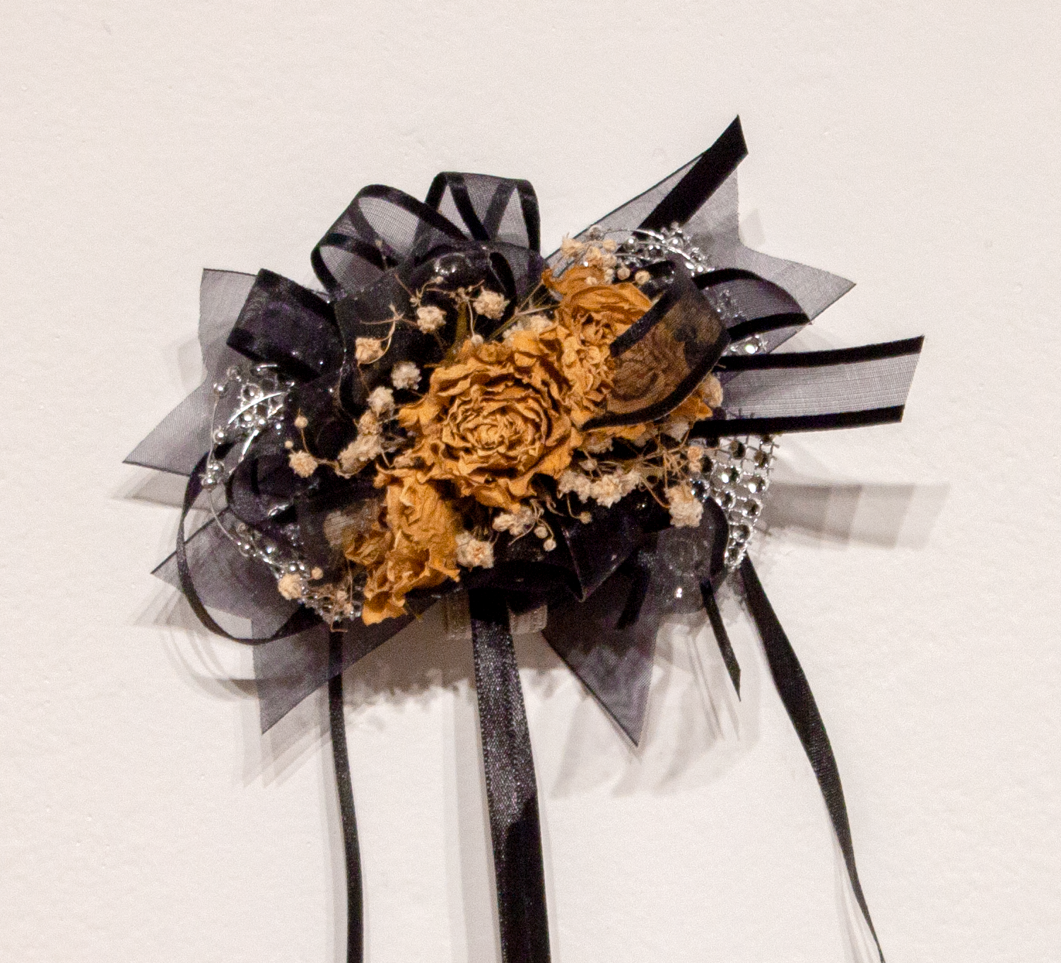 Corsage detail