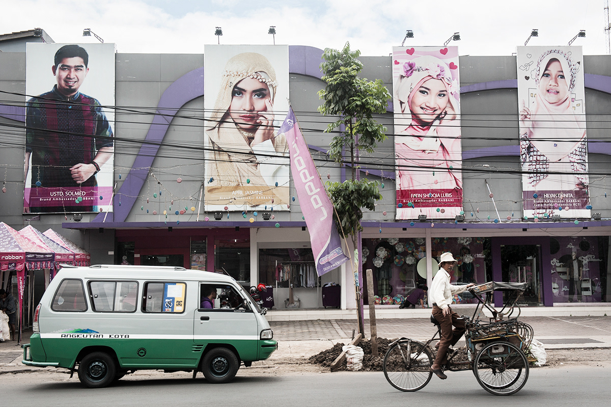 Rabbani’s clothing company shop, Bandung, West Java. The presence among Rabbani brand ambassadors of singer Fatin Shidgia Lubis, winner of X-Factor Indonesia, boosted the company’s sales especially among teenagers.
