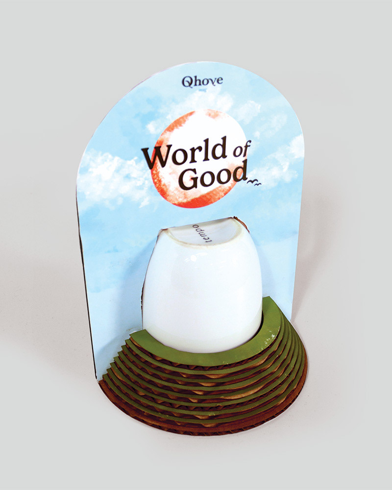 The World of Good mug packaging is based on the Kyoto tea farms overlooking Mt. Fuji. The sun graphic emphasizing the lettermark and further relates to climate and Japan itself.