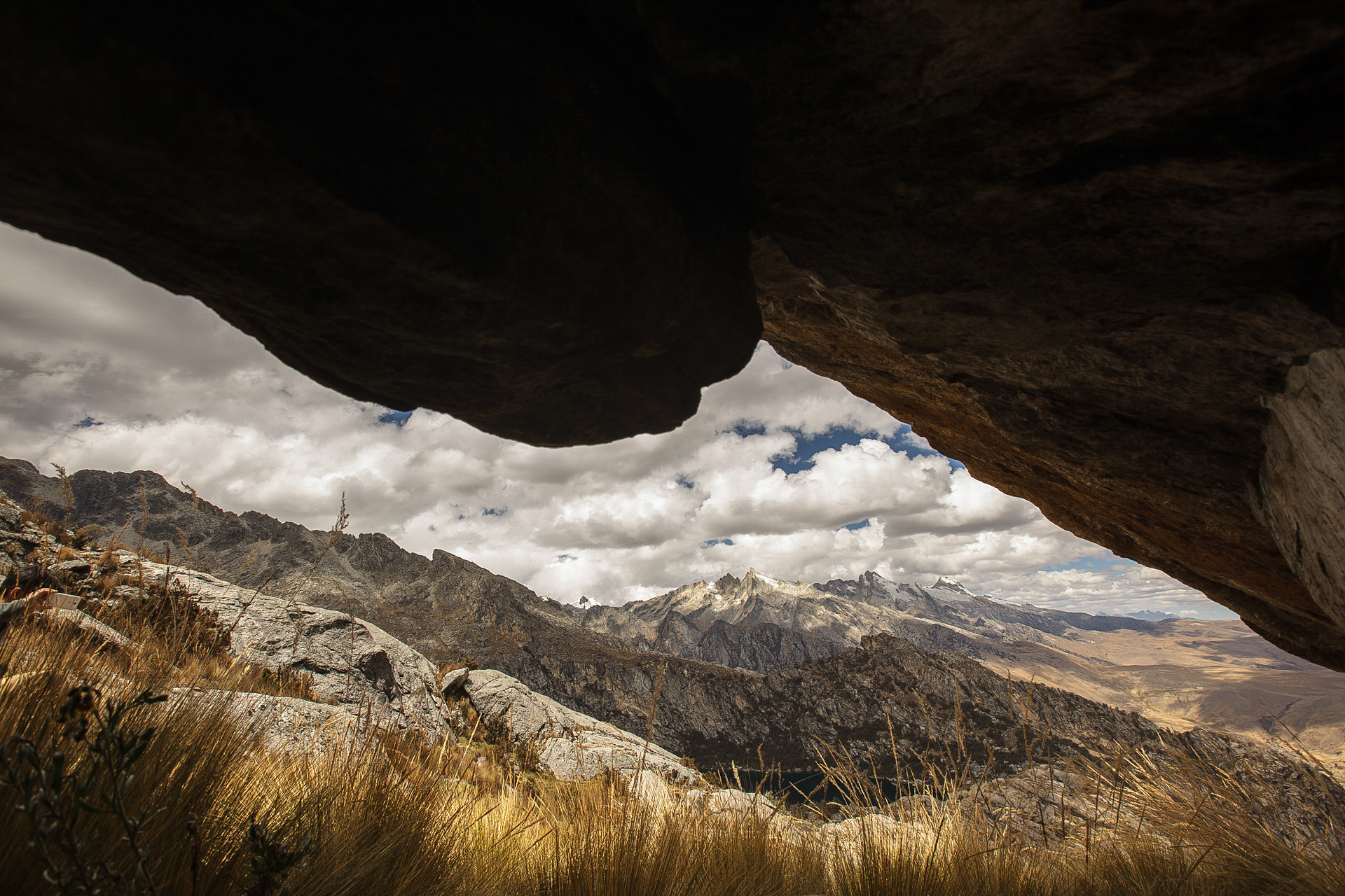 A silhueta de Rucu Rucu, Peru