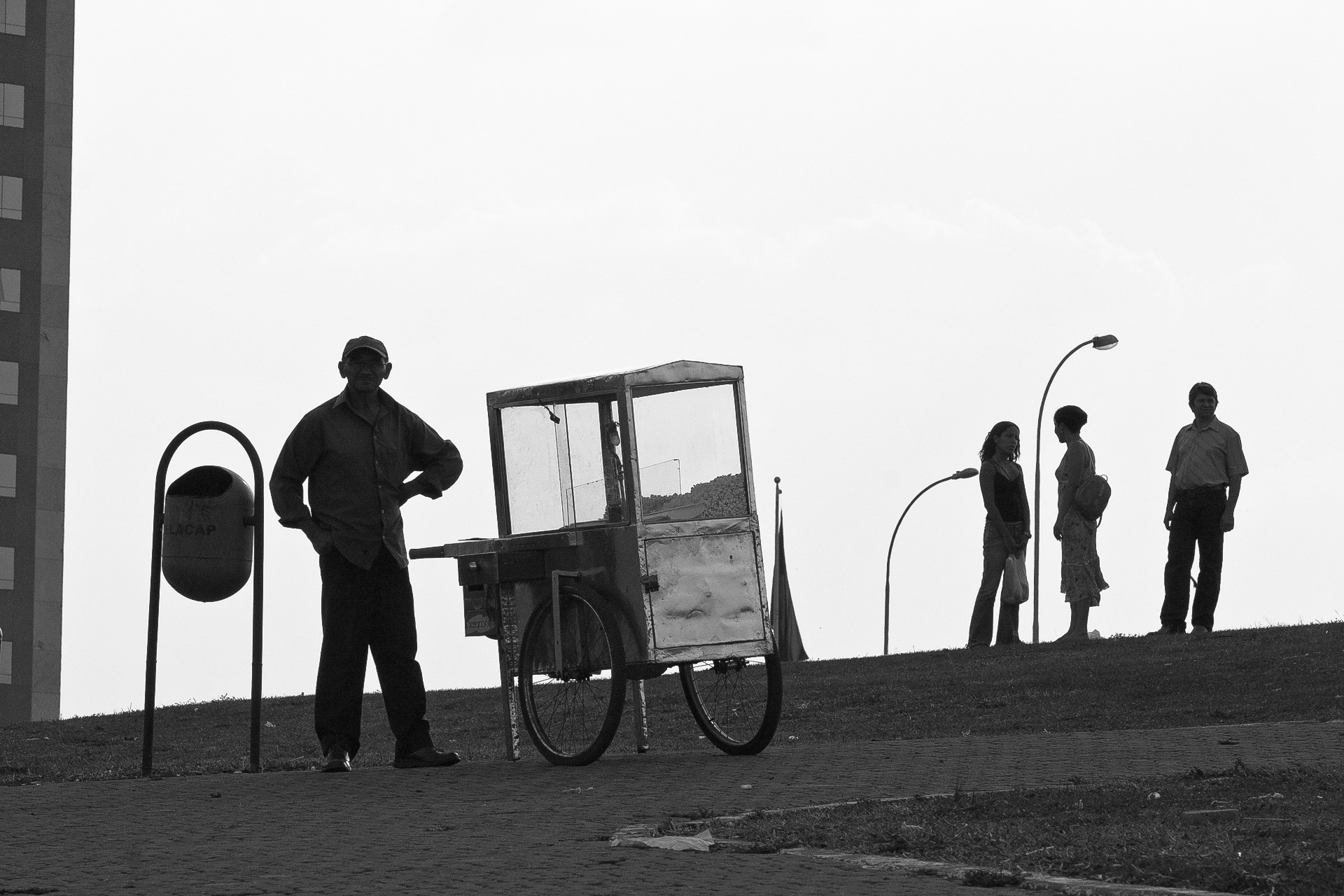 O pipoqueiro da Torre de TV, Brasília, Brasil