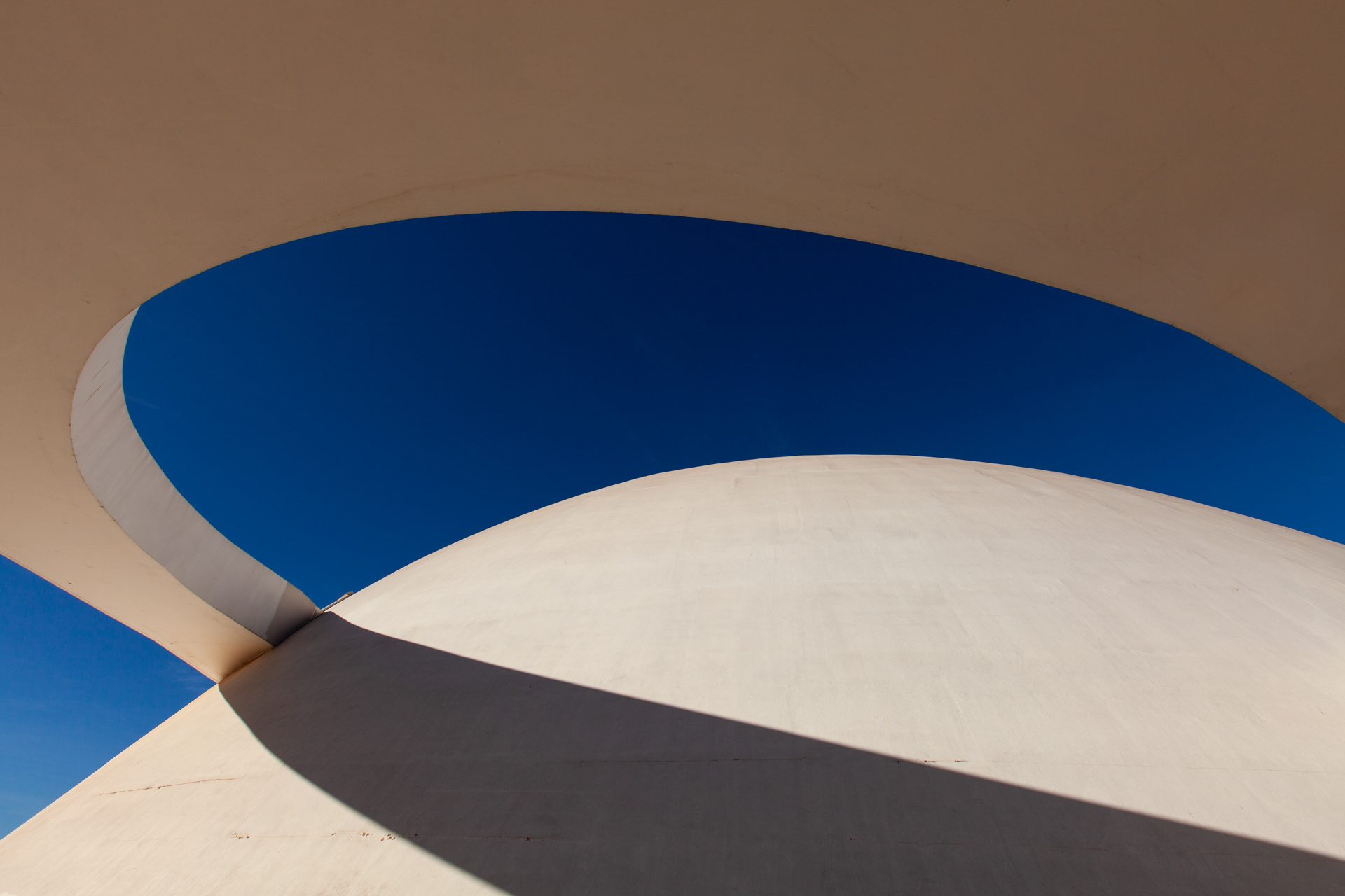 A espaçonave do Museu da República, Brasil