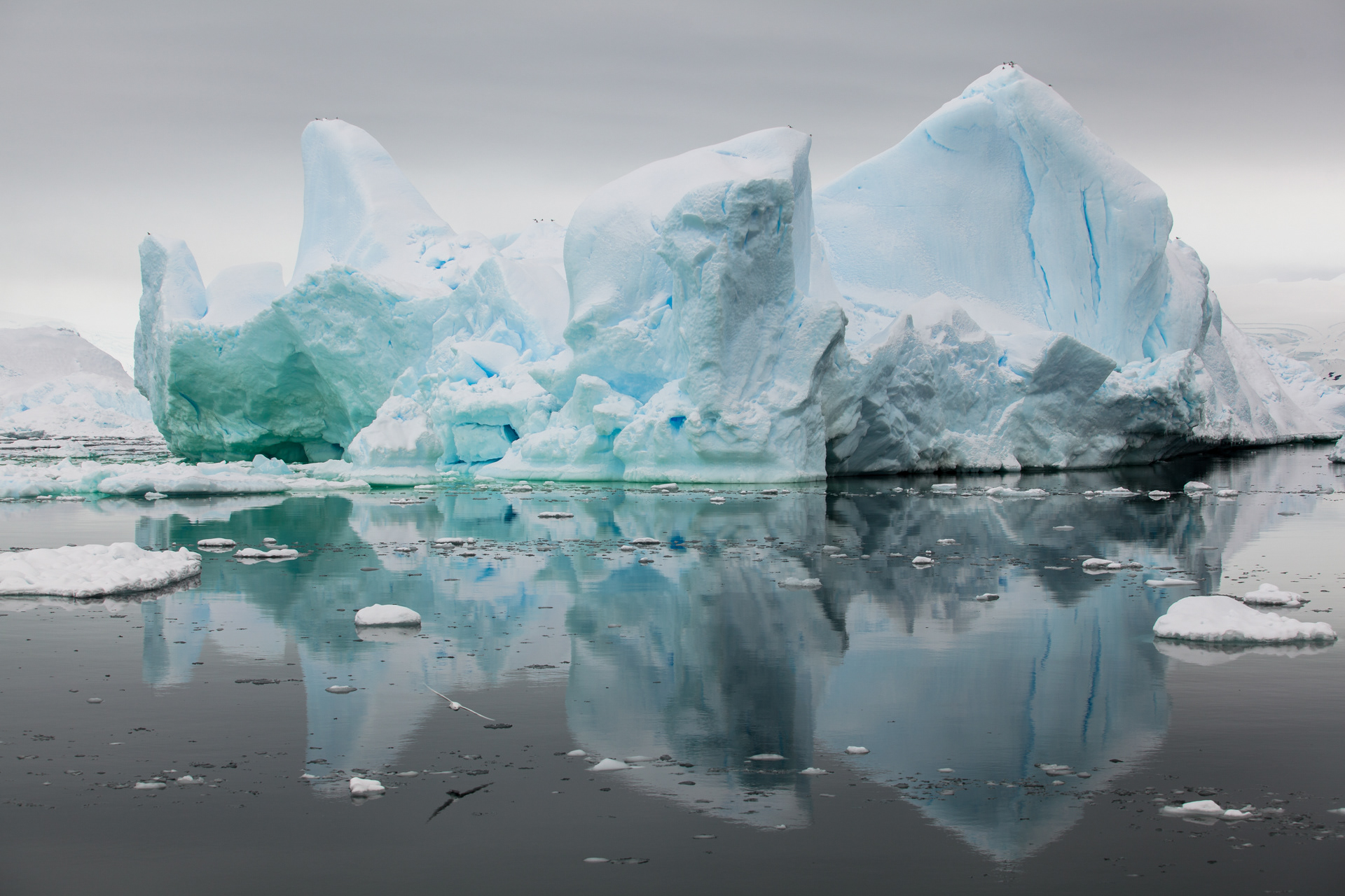 Castels made of ice, 66 Sul, Antártica
