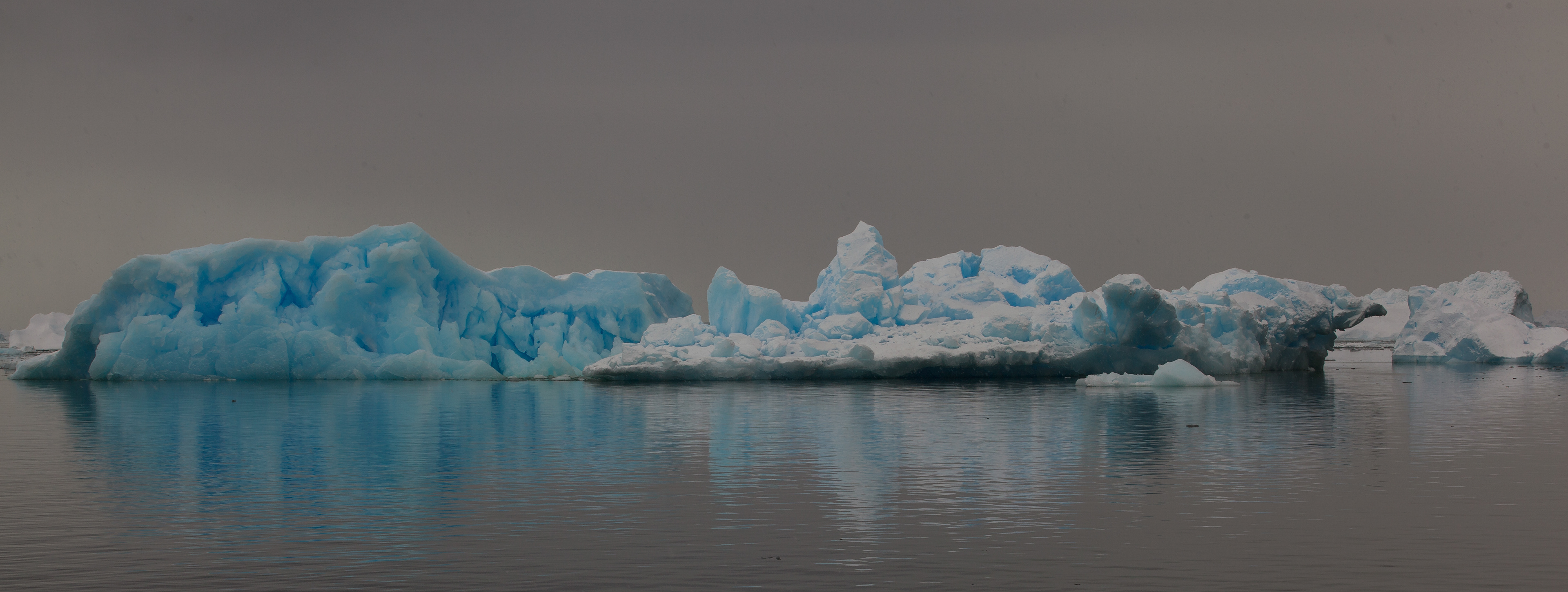 Pano-icebergs 2, Antártica