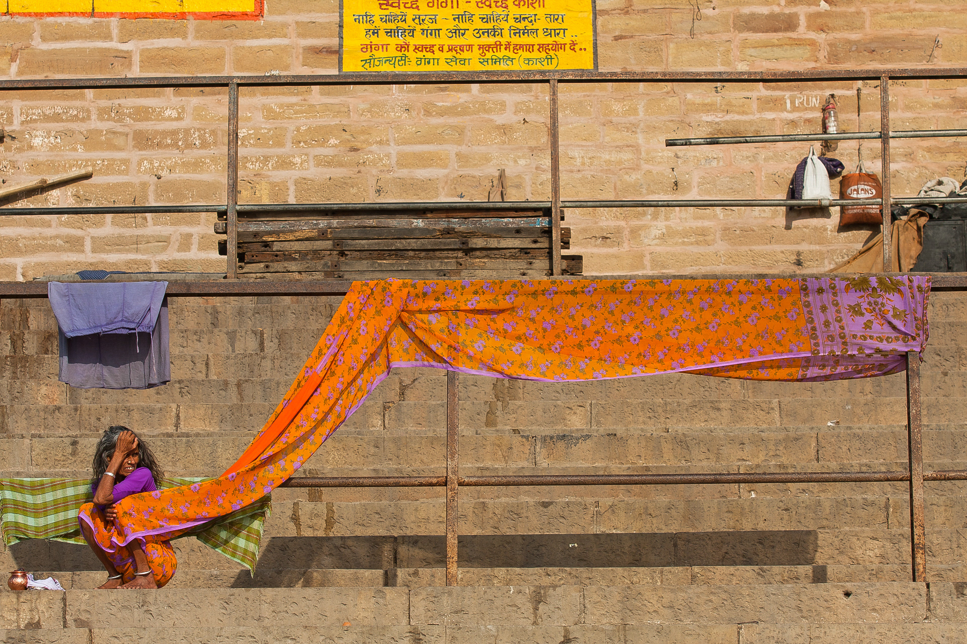 A saia de 7 metros, Varanasi, Índia