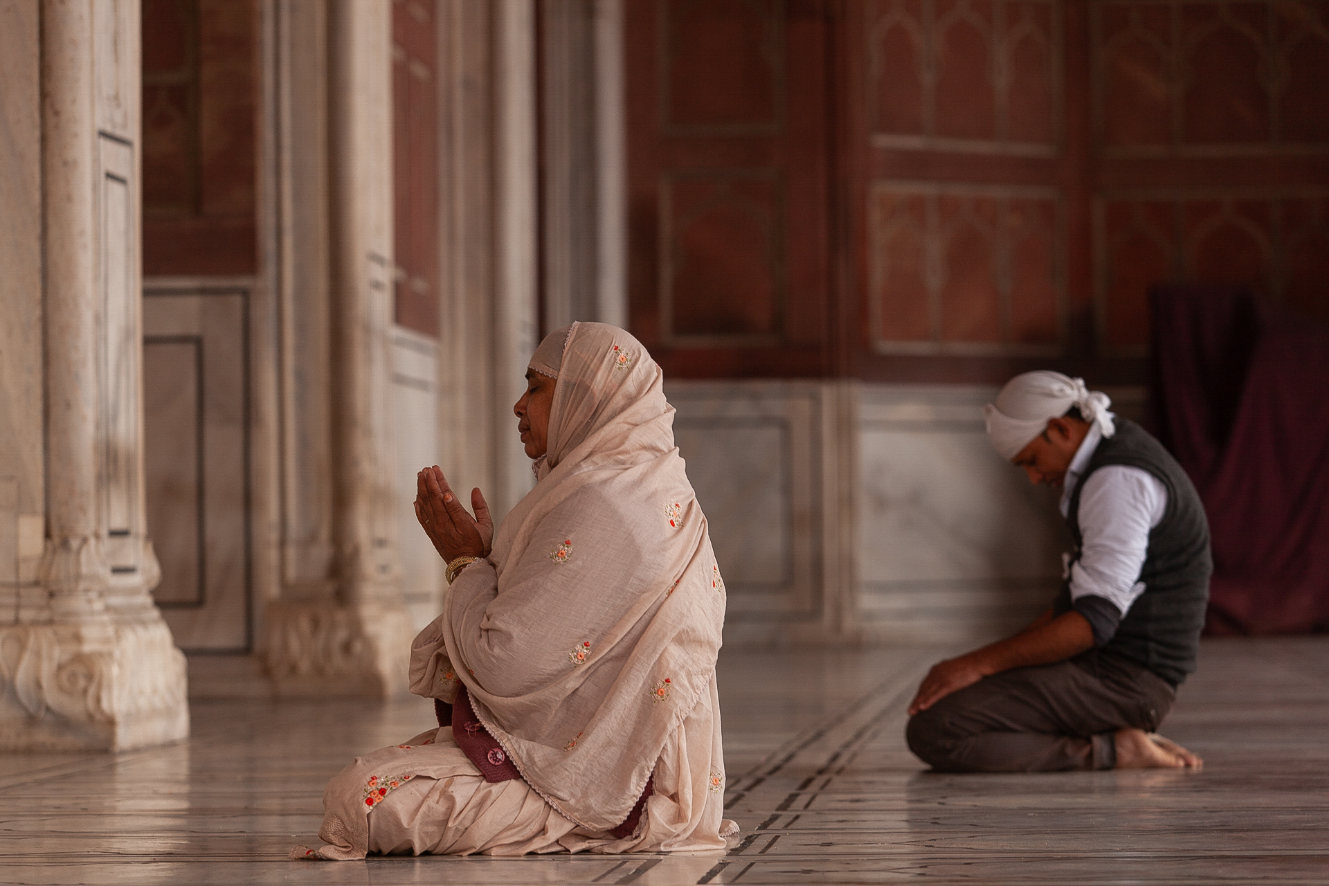 Rezando a Alá, Mesquita Jamal Masjid, Índia