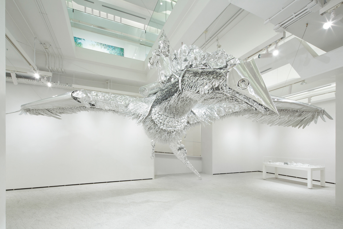 Title: Anonymous relatives-Archaeologist-, Material: Aluminium foil Size:600x550x300cm Year:2014