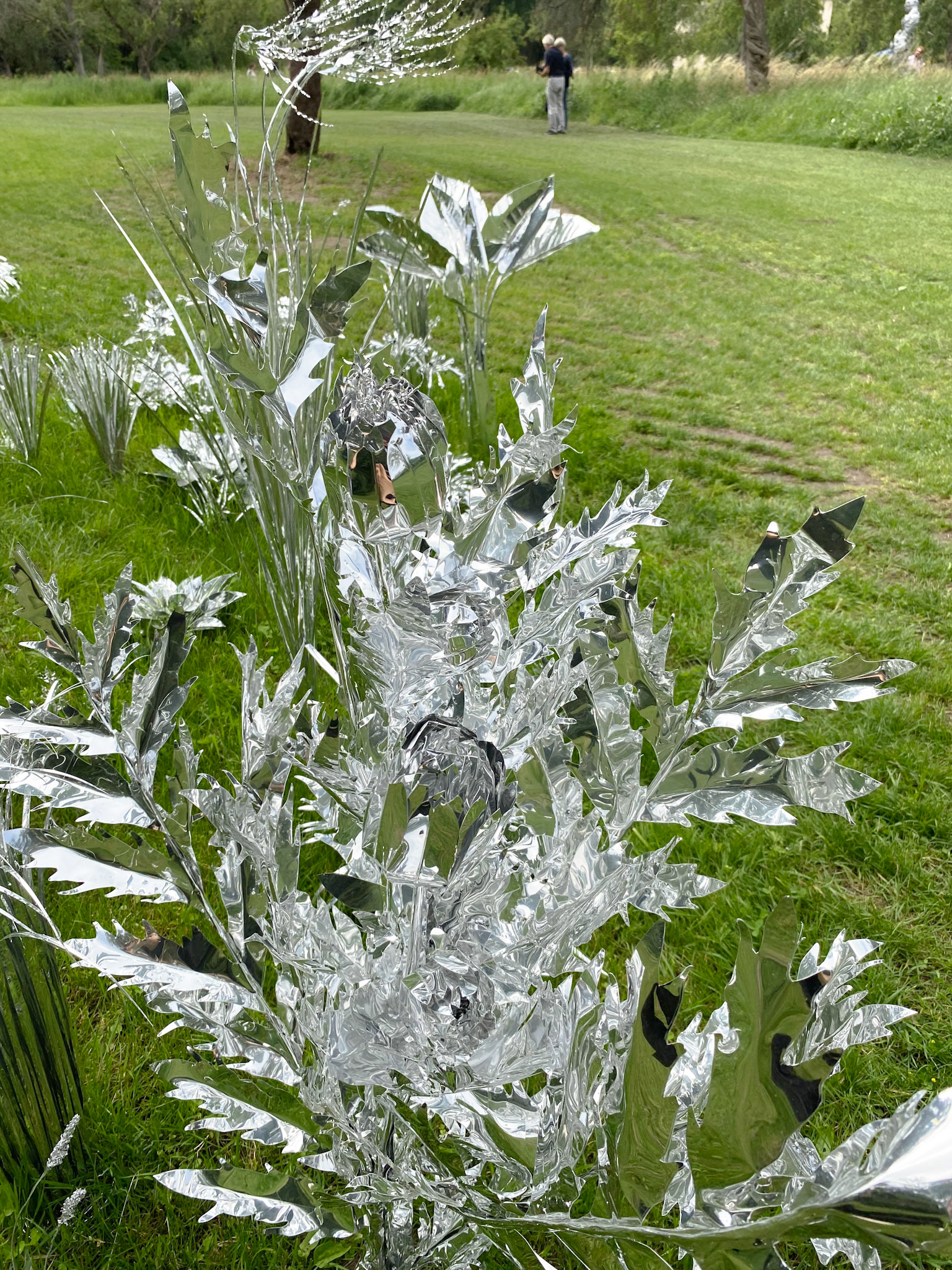 Title: The aluminum garden -structural studies of plants- mirror surface, Year:2020, Material: Aluminium Foil 0.2mm, Photo by S