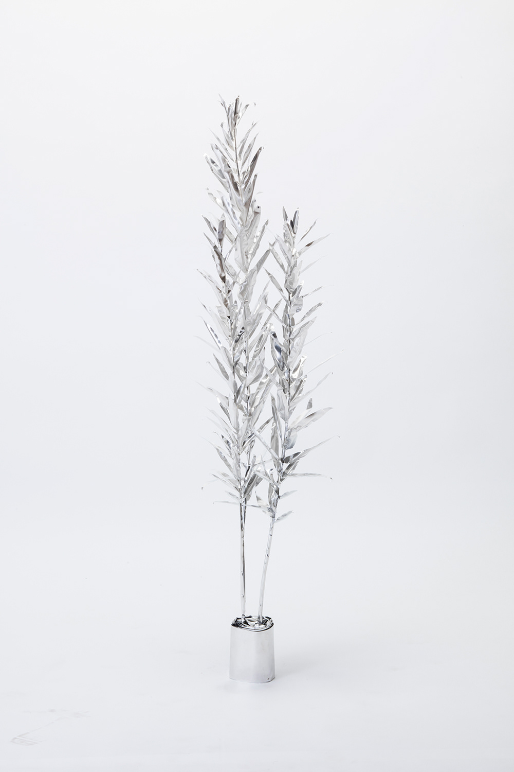 TITLE: The Aluminium Garden -Structural Studies of Plant- Canadian Goldenrod/small, MATERIAL: Aluminium foil 0.2mm ◻️1200EUR(+TAX) Size: 135(h)x30x30cm