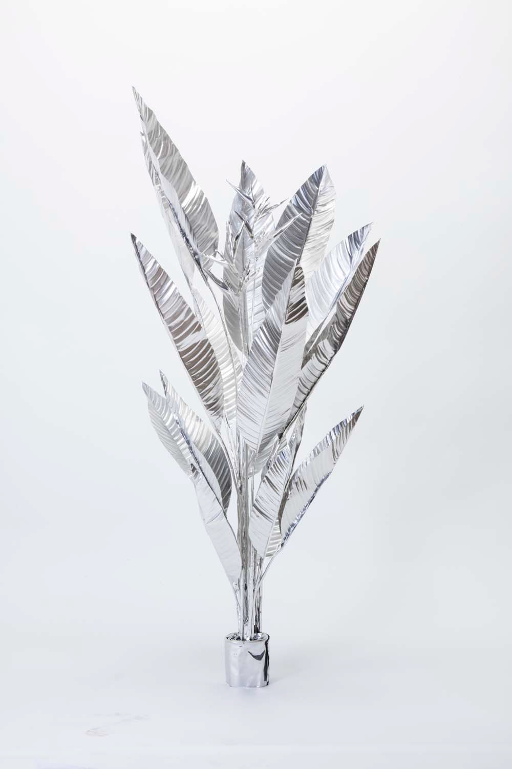 TITLE:  The Aluminium Garden -Structural Studies of Plant- Heliconia MATERIAL: Aluminium foil 0.2mm Photo by Shinya Kigure 