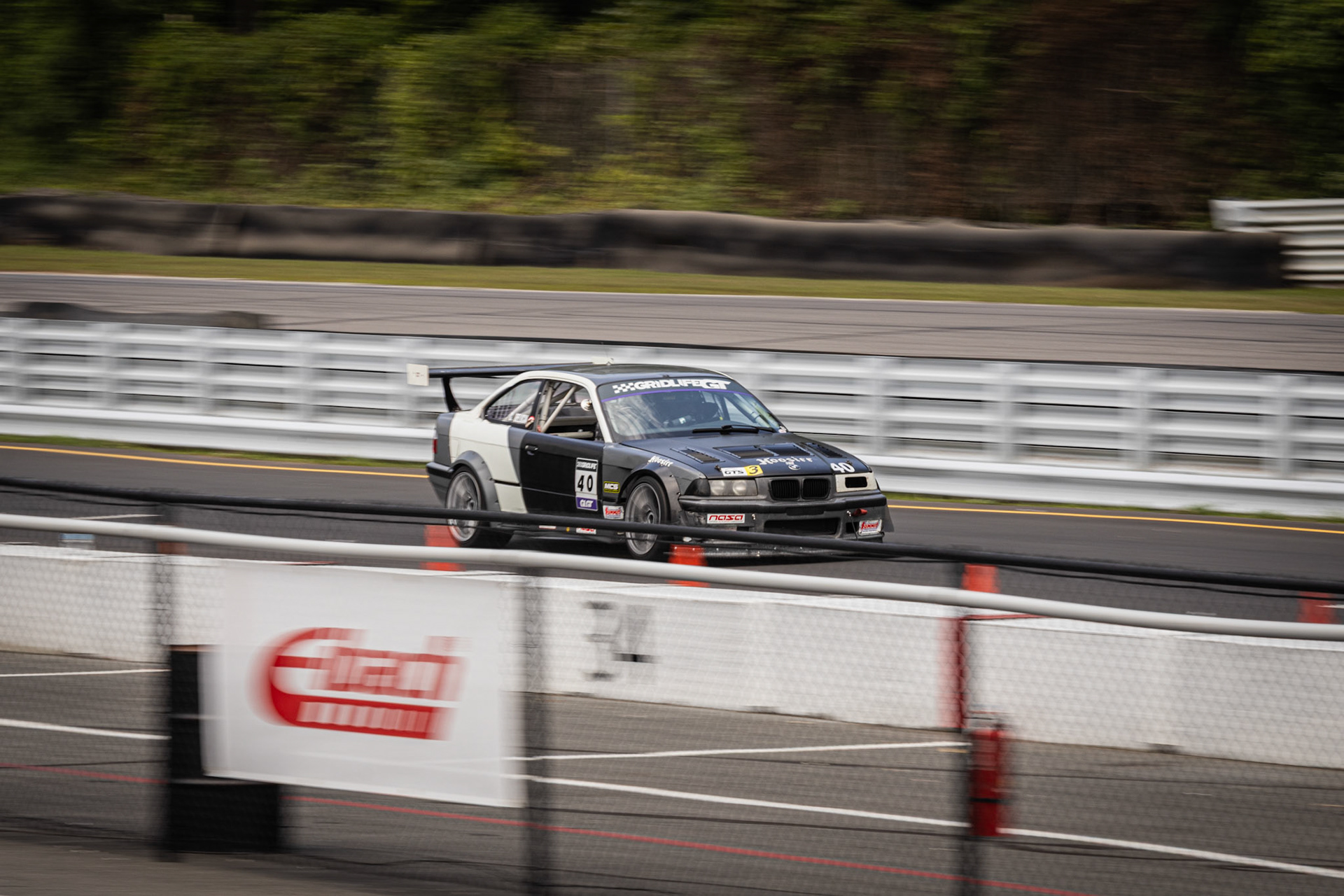 Canon EF 70-200mm f/4l IS USM - 1/40s- f/14.0 - ISO 100