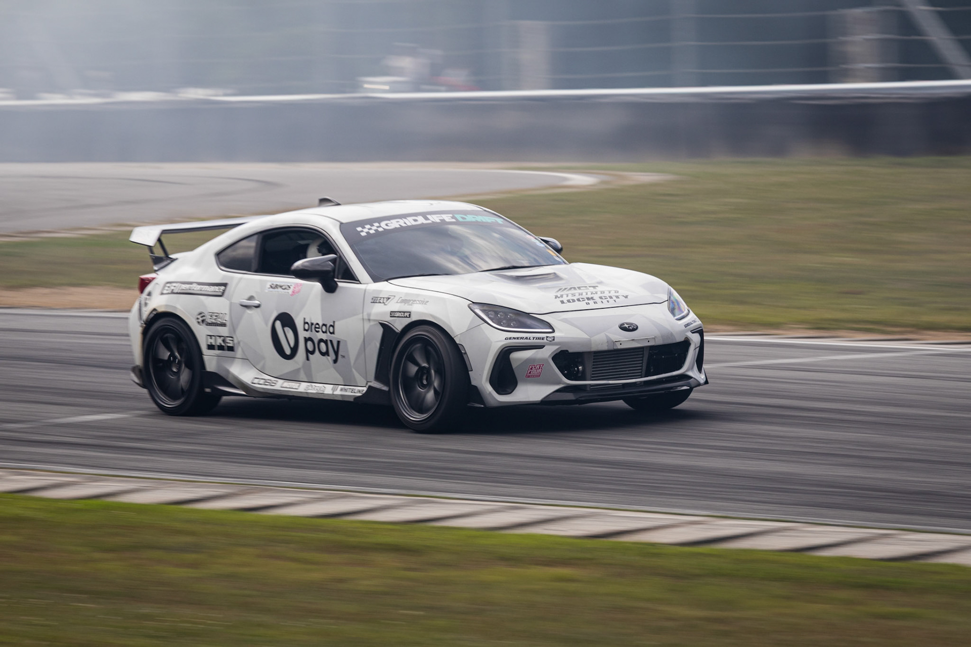 Canon EF 70-200mm f/4l IS USM - 1/125- f/9.0 - ISO 100