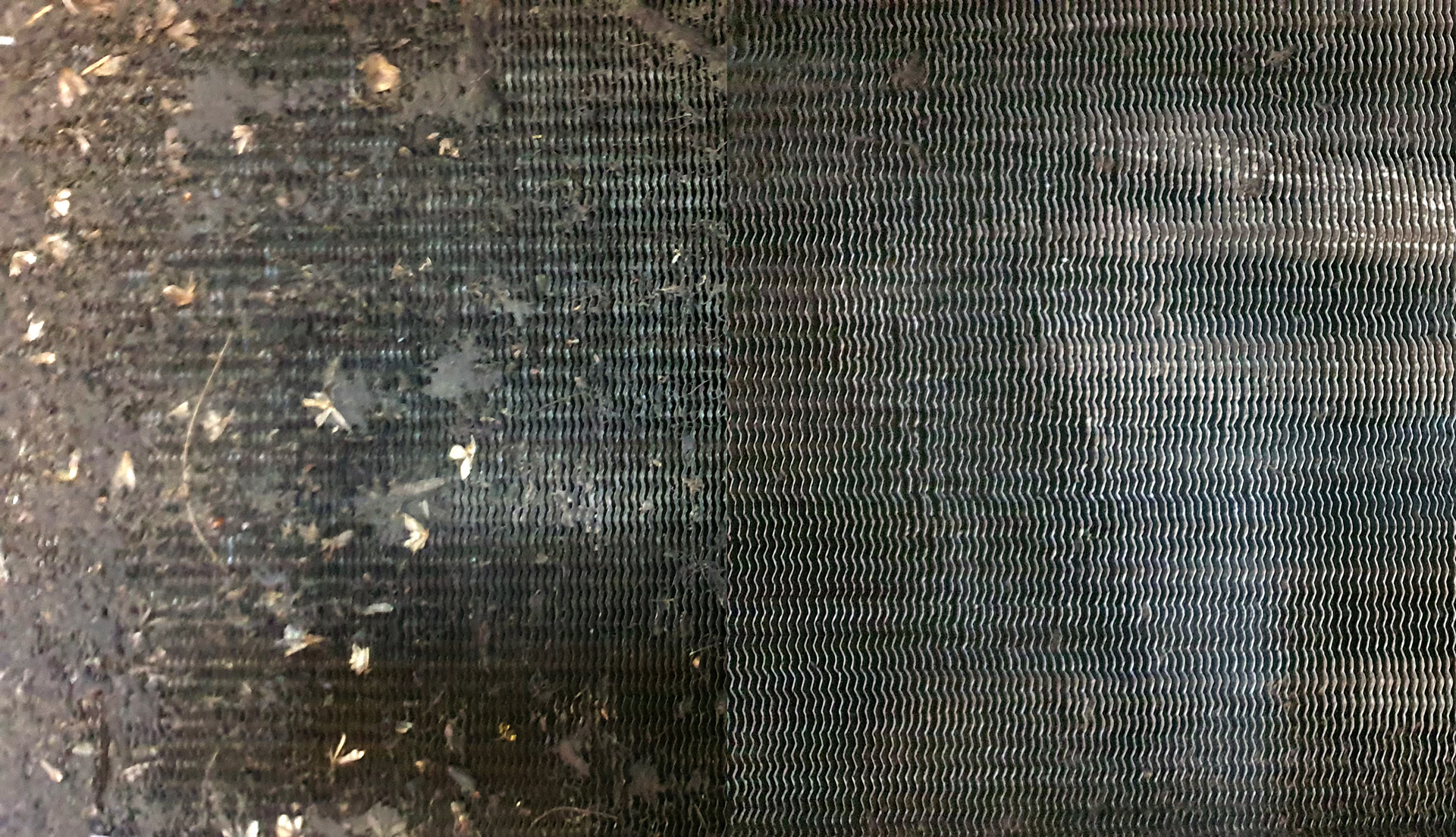 Batteria di scambio termico sporca e pulita: confronto visivo dopo la prima fase di bonifica