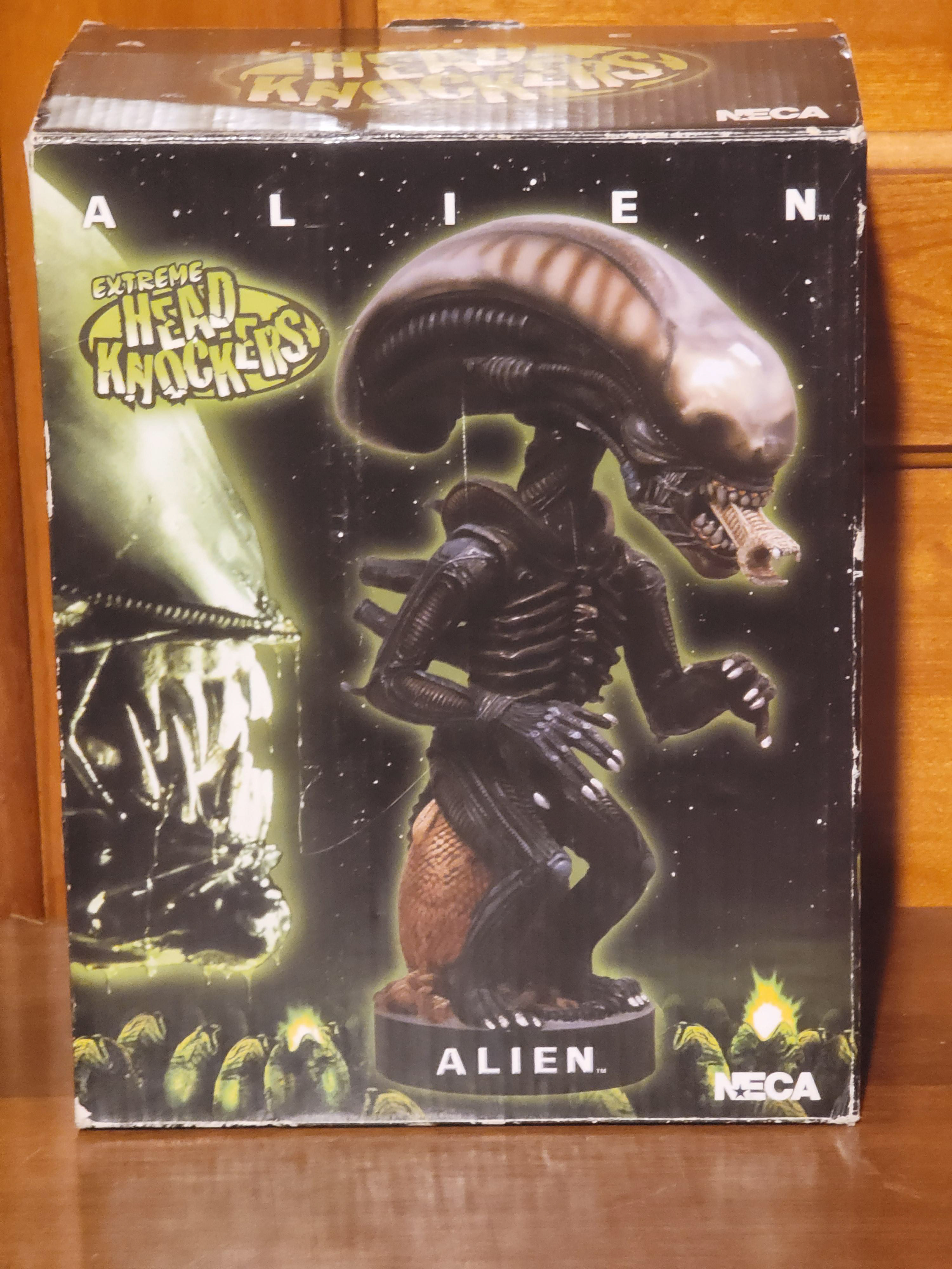 48: Necca Alien Extreme head knocke