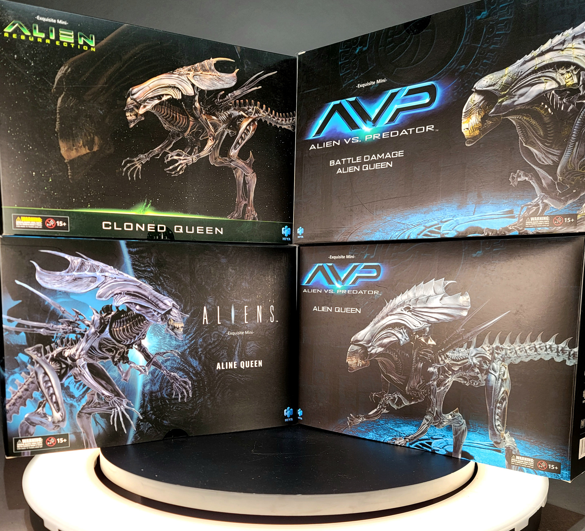 104- 130: Hiya complete Alien collection plus extras