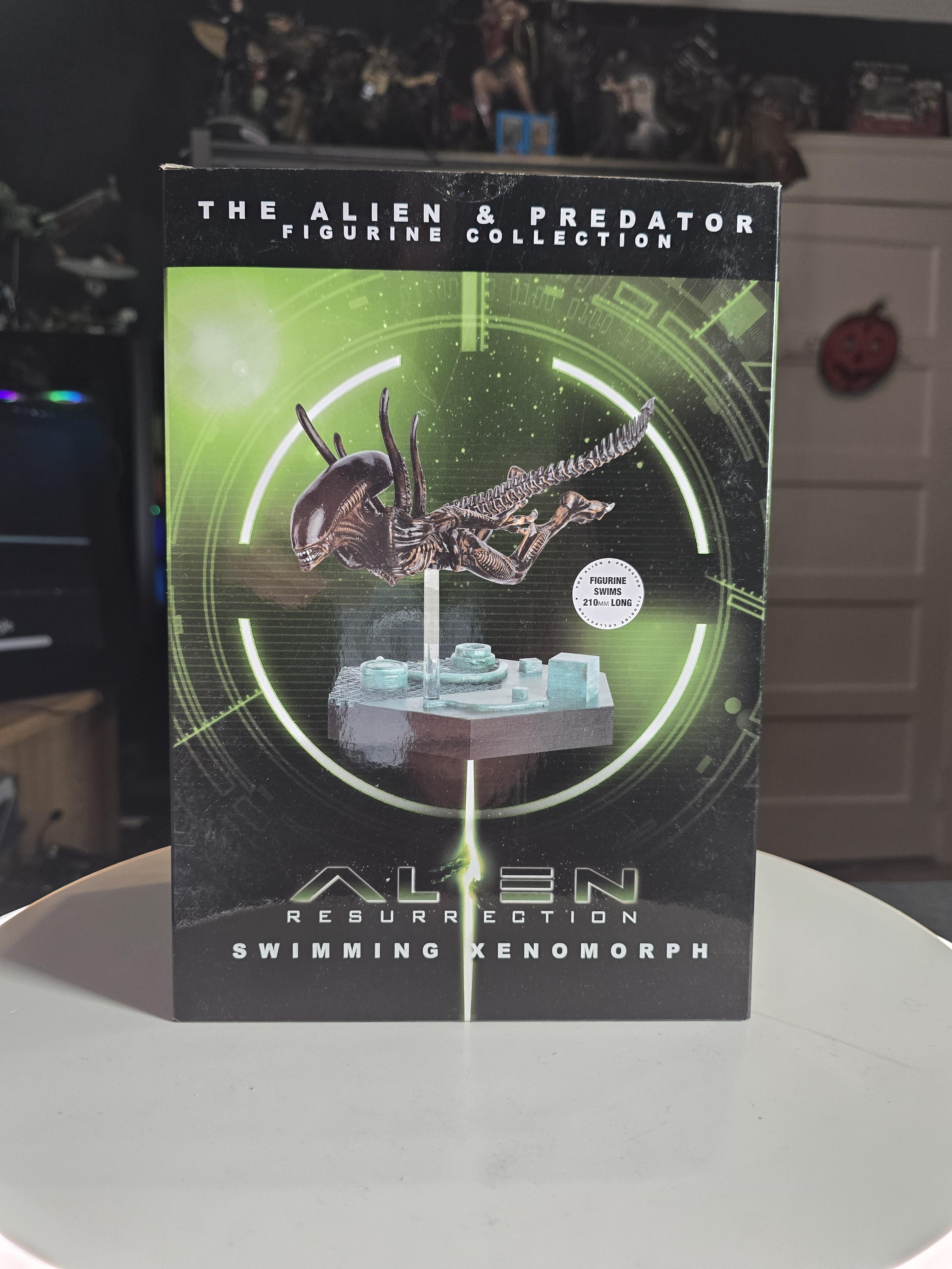 93: Eaglemoss hero collector alien resurrection swimming alien 