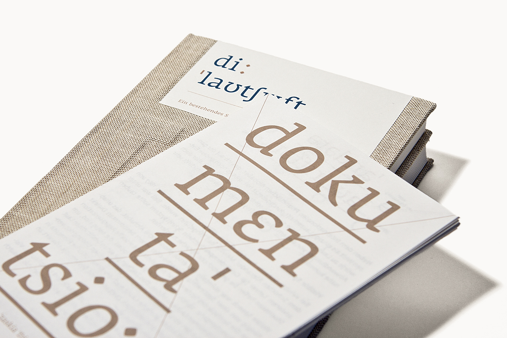 Die Lautschrift Saskia Nebel FH Mainz Bachelor Projekt Editorial Design IPA International Phonetic Alphabet