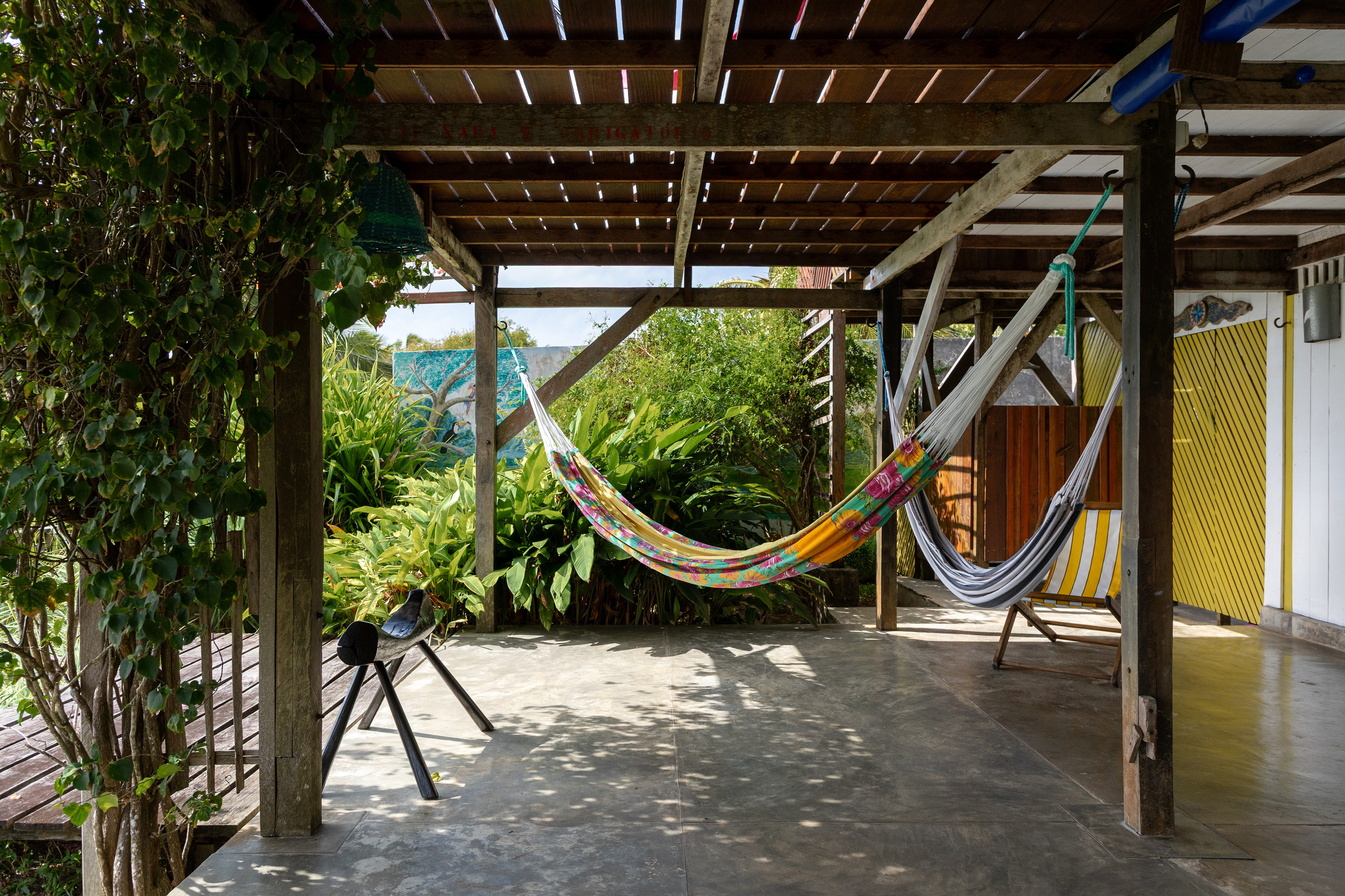 2025 - Leila Viegas - All rights reserved