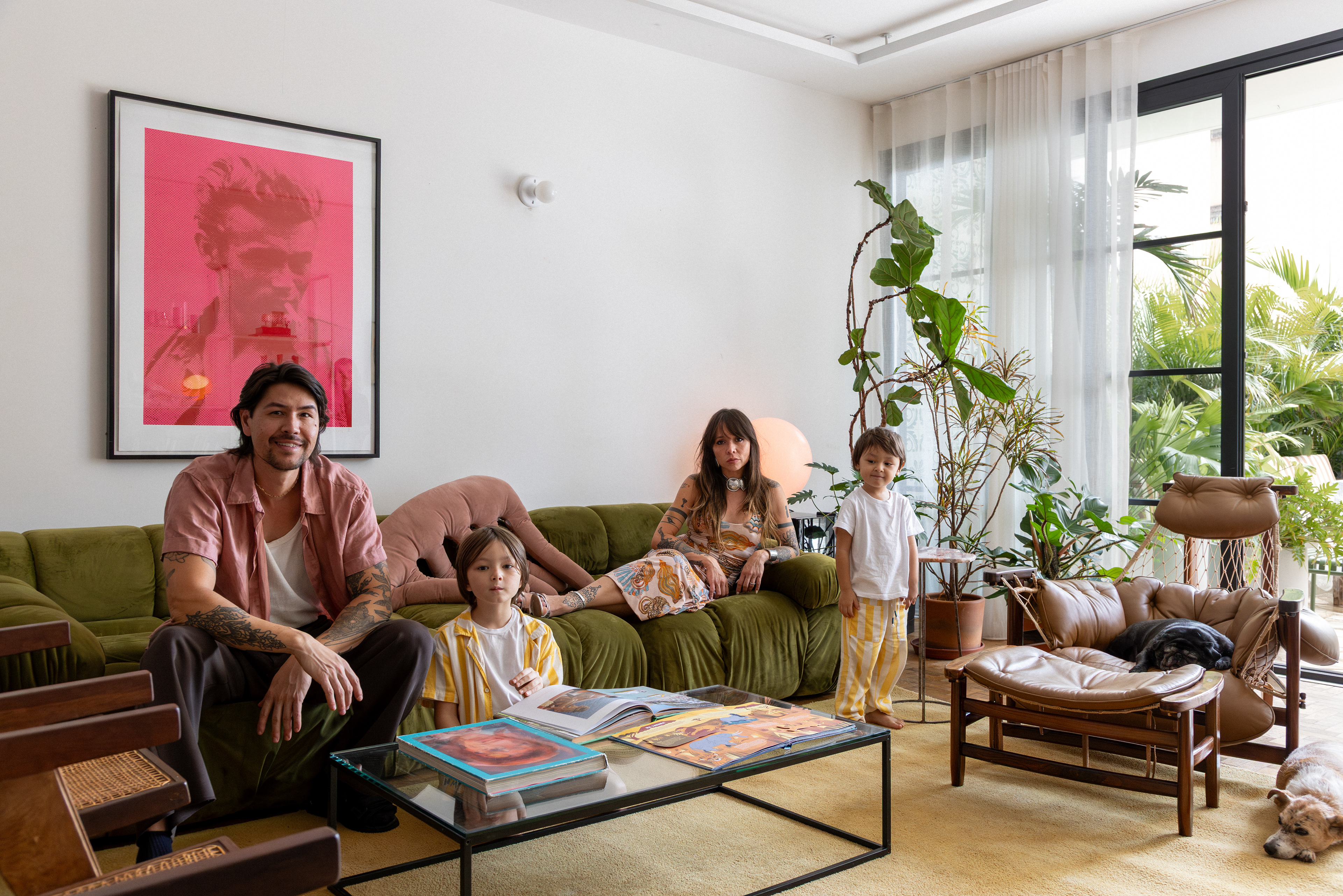 Tais and Eik for Histórias de Casa - 2026 - Leila Viegas - all rights reserved