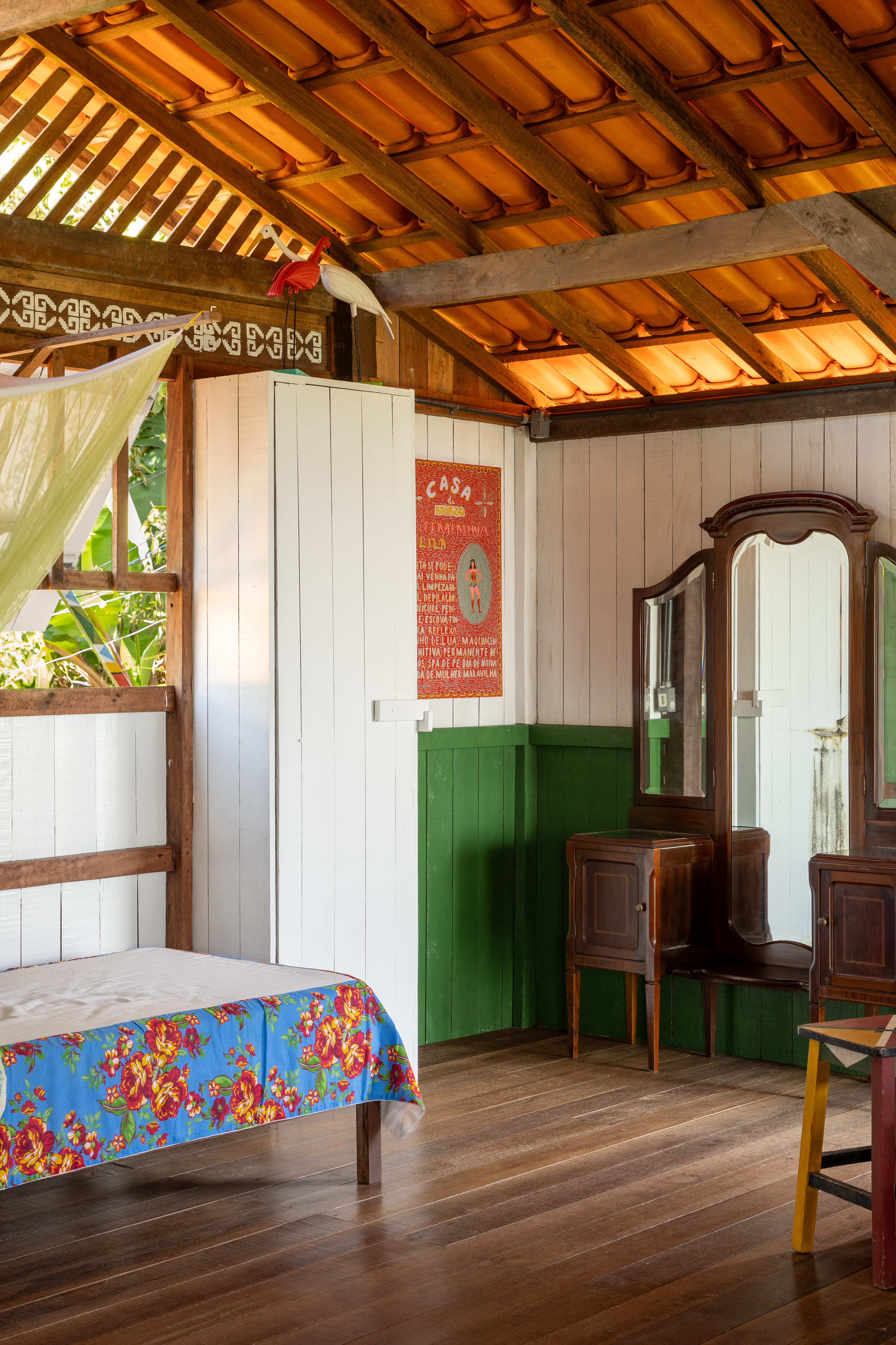 2025 - Leila Viegas - All rights reserved