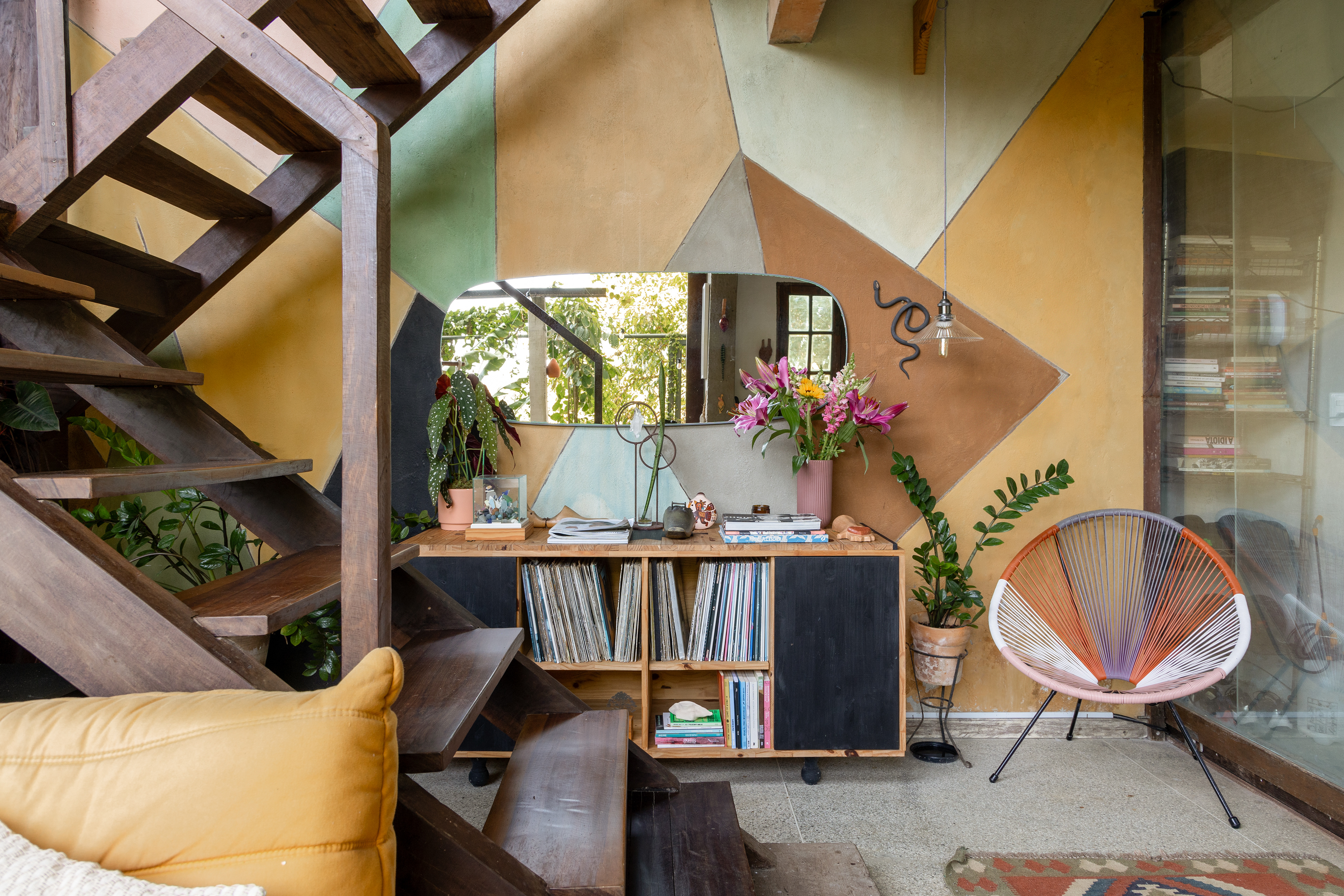 2025 - Leila Viegas - All rights reserved