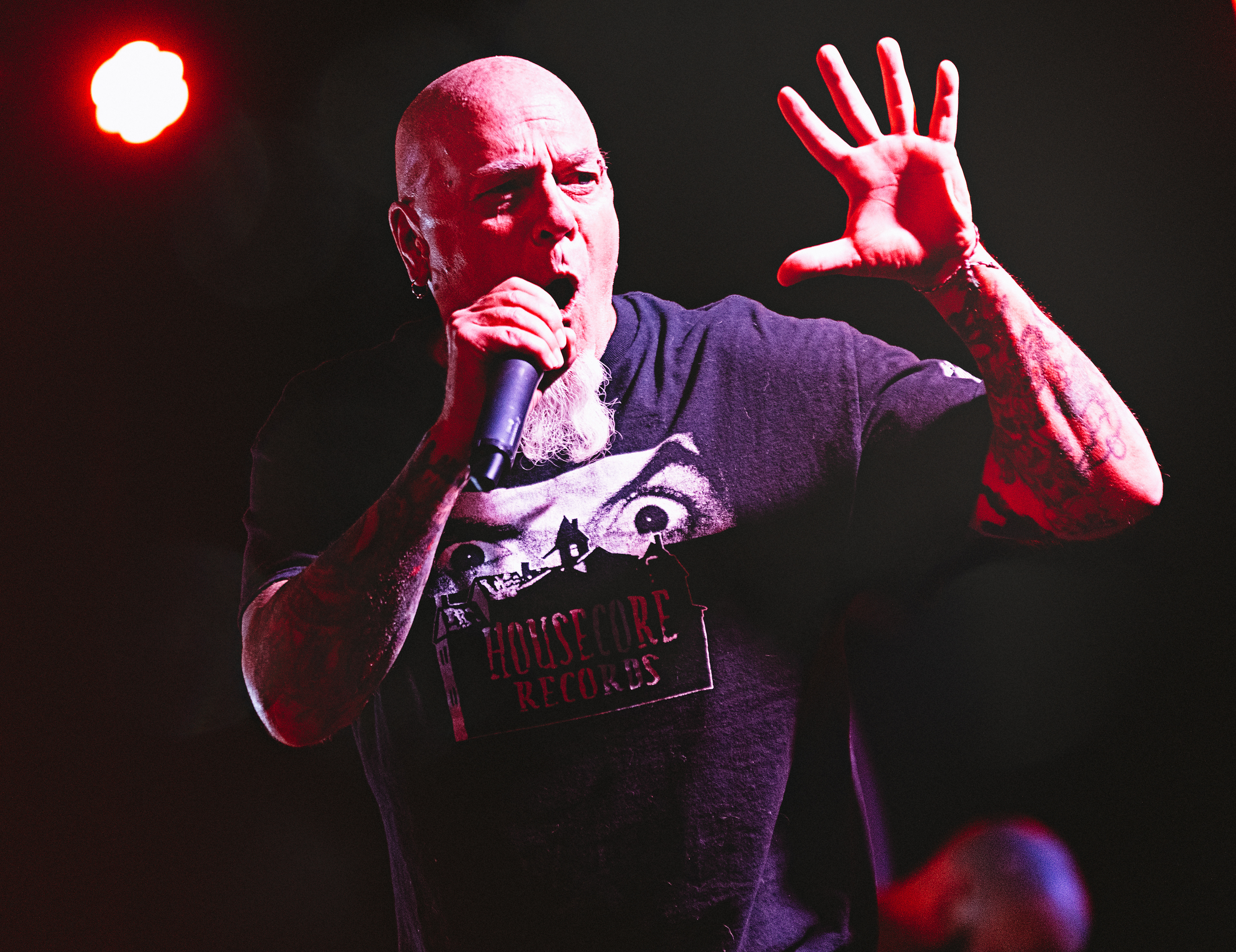 Rick Henderson of Cemetery Gatez performing at Ragnar's, San Marcos, Texas.