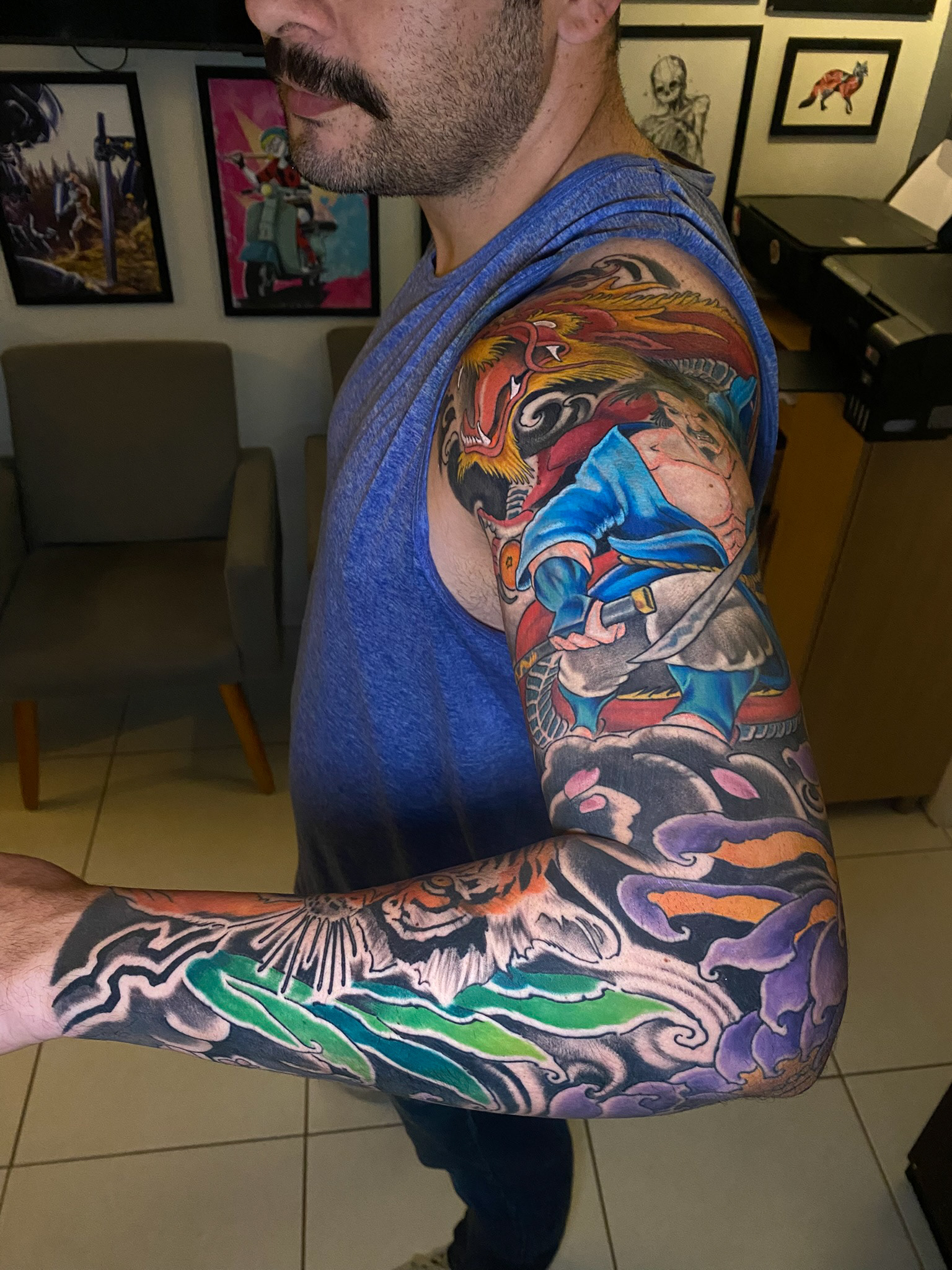 tatuagem oriental com reforma na região do ombro