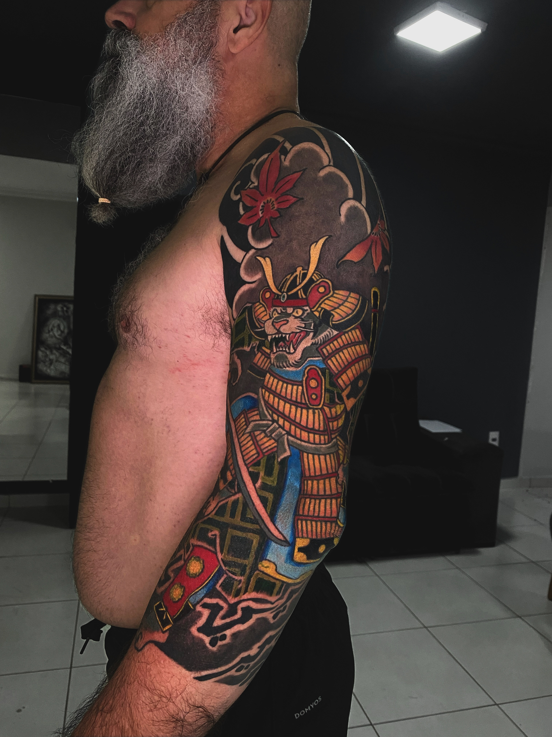tatuagem tradicional oriental — tigre samurai