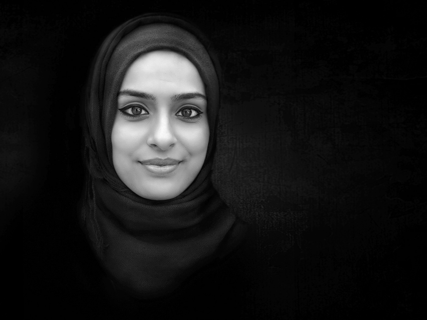 BEAUTY IN THE EYES