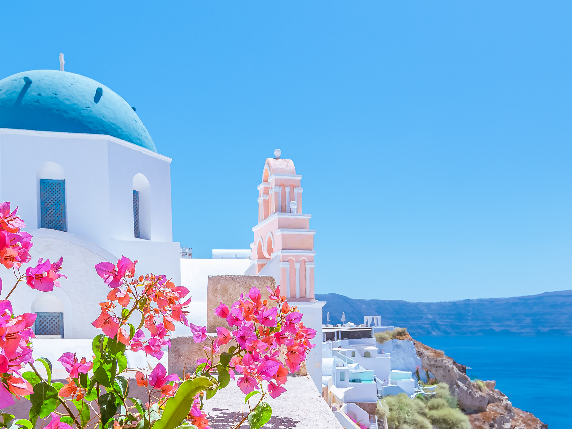 Le bleu, le blanc et le rose.