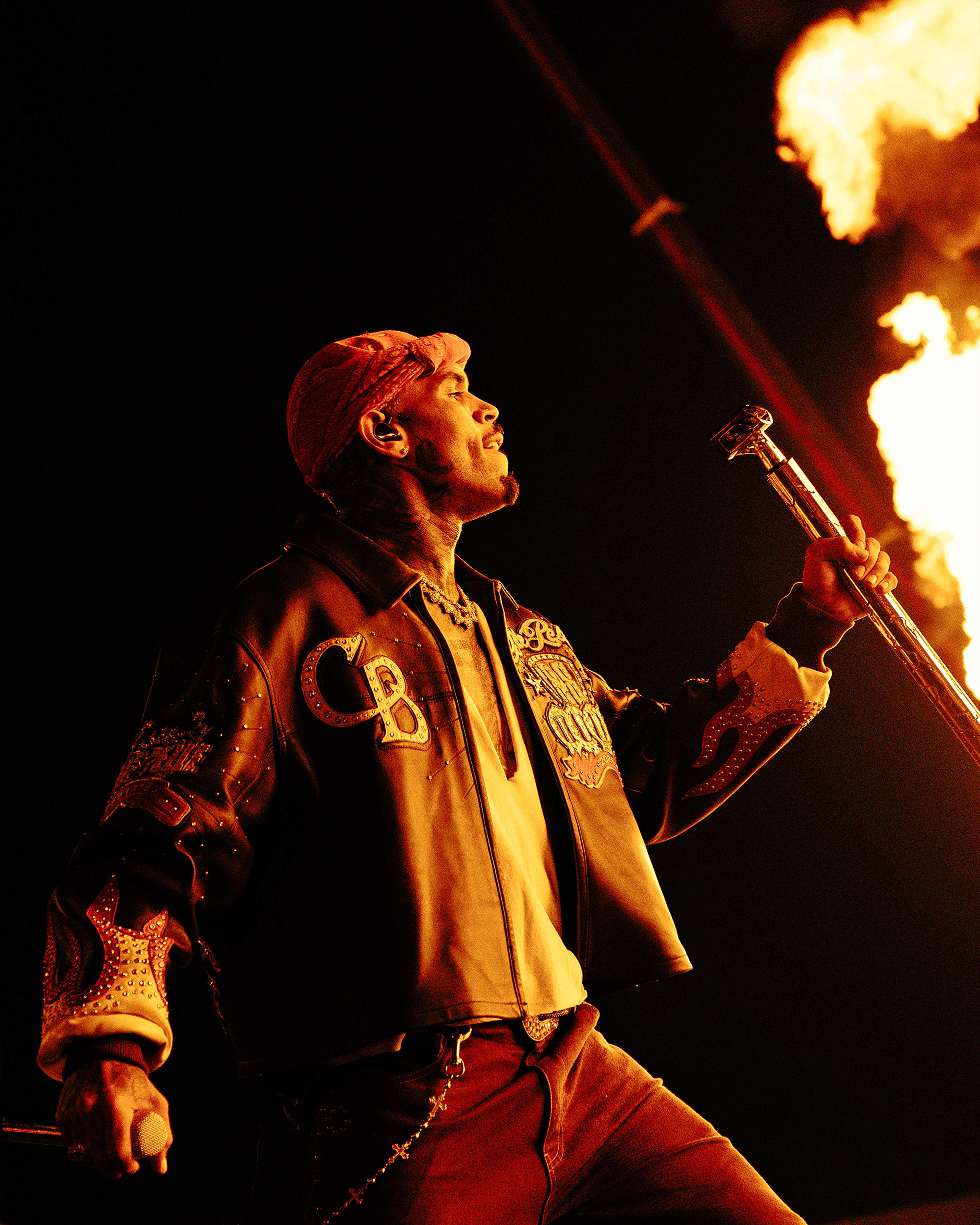CHRIS BROWN