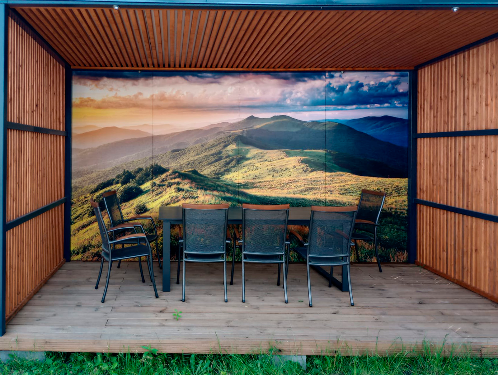 Fototapeta zewnętrzna - ogrodowy kącik relaksu firmy BREVE Łódź