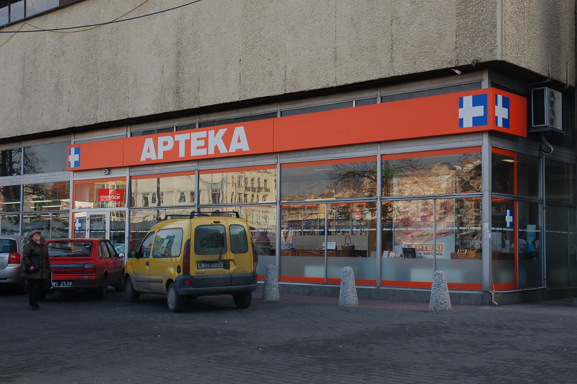 Kaseton zewnętrzny dla apteki Dbam o Zdrowie