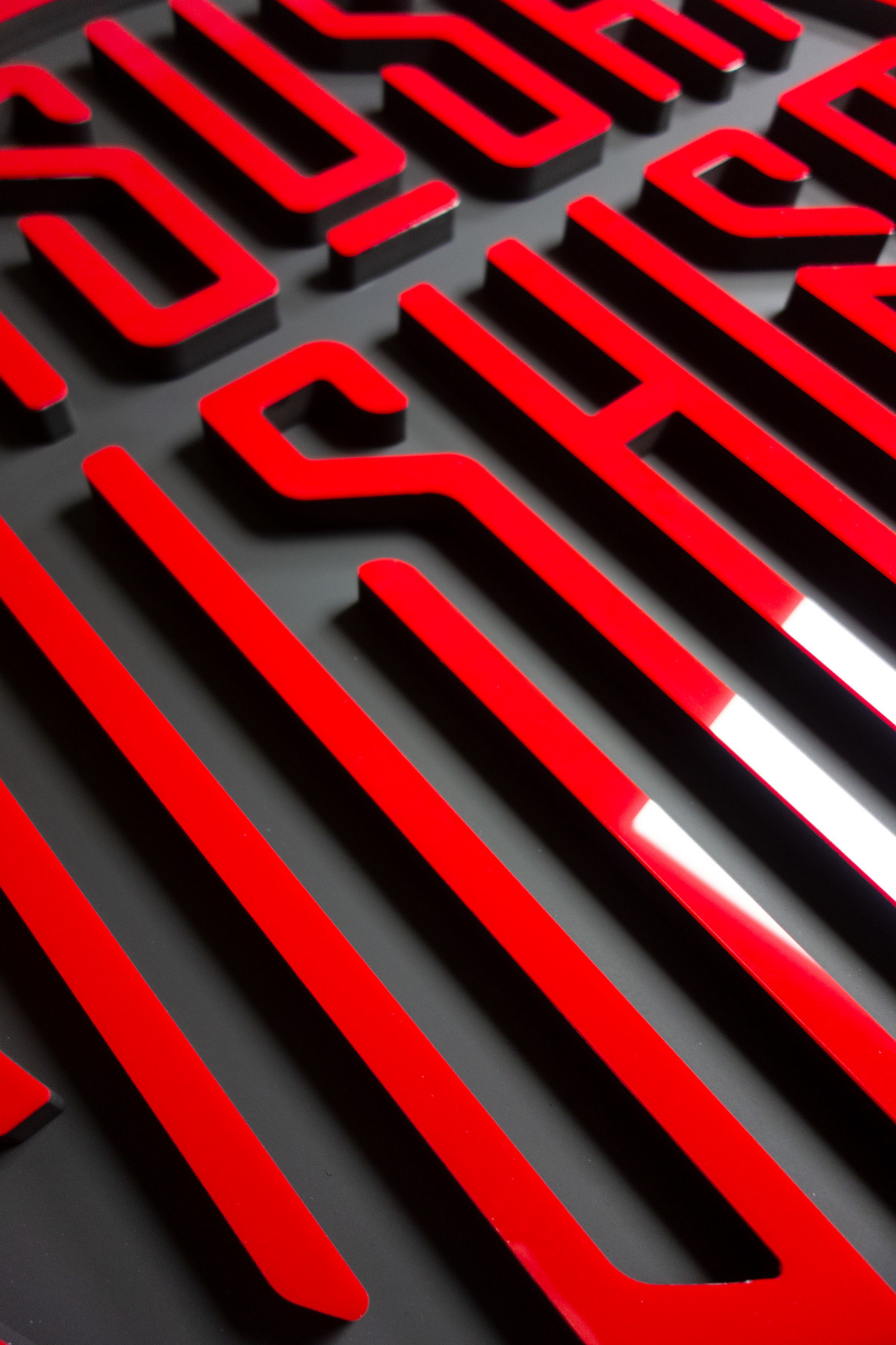 Sushi Kushi - ledon z czarnym korpusem