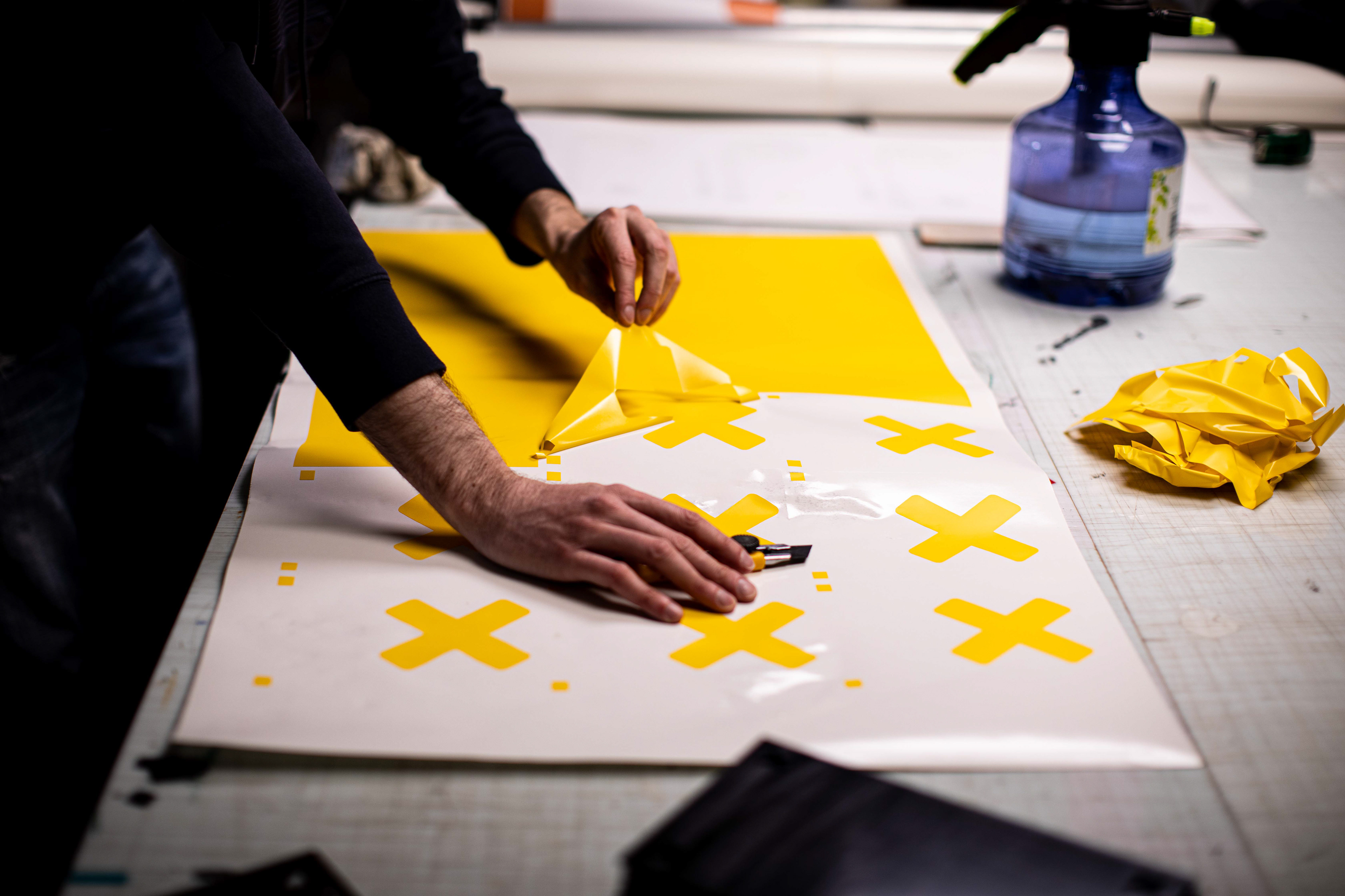 Folia cięta po obrysie