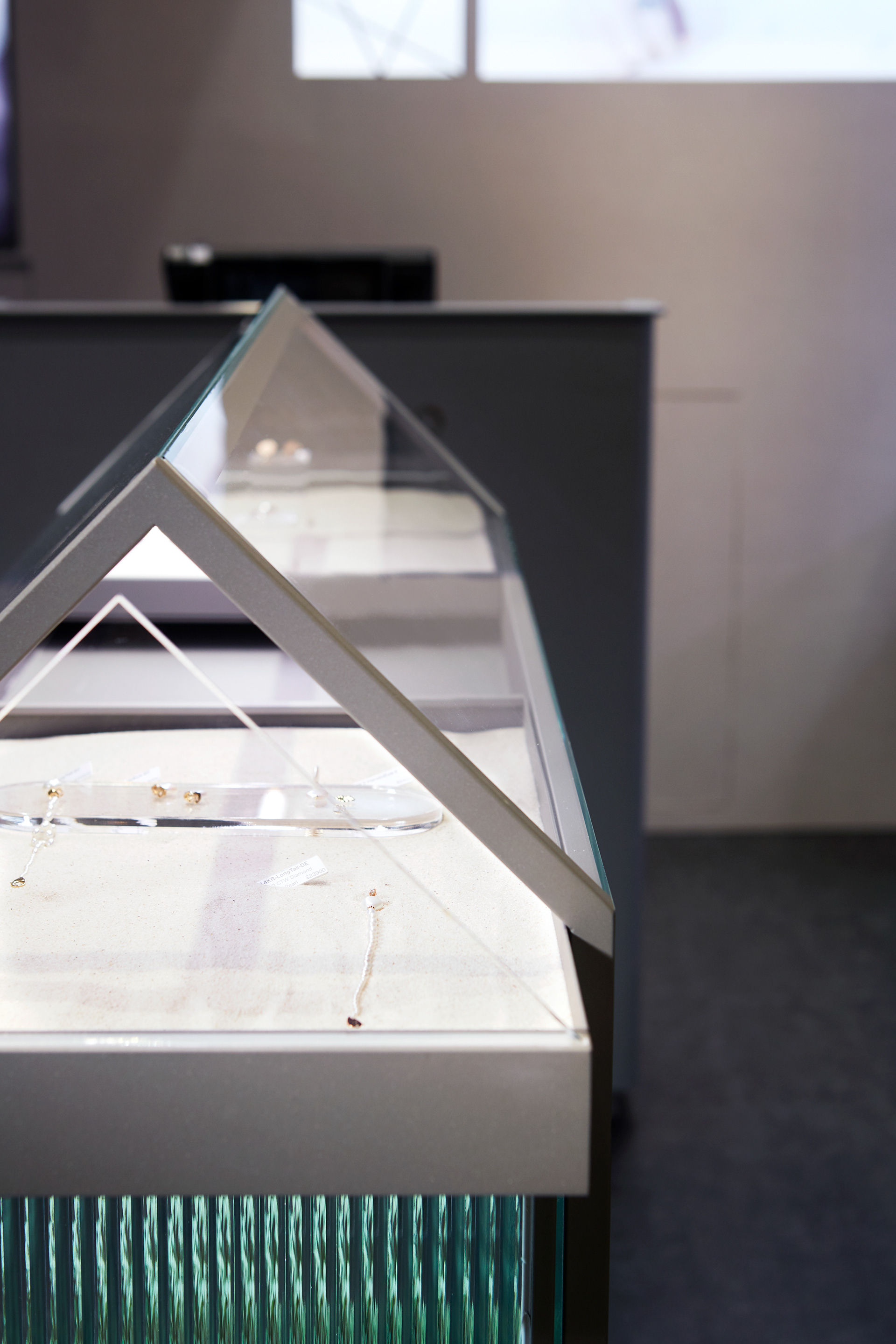 水源清設計顧問商業空間設計誠品櫃位