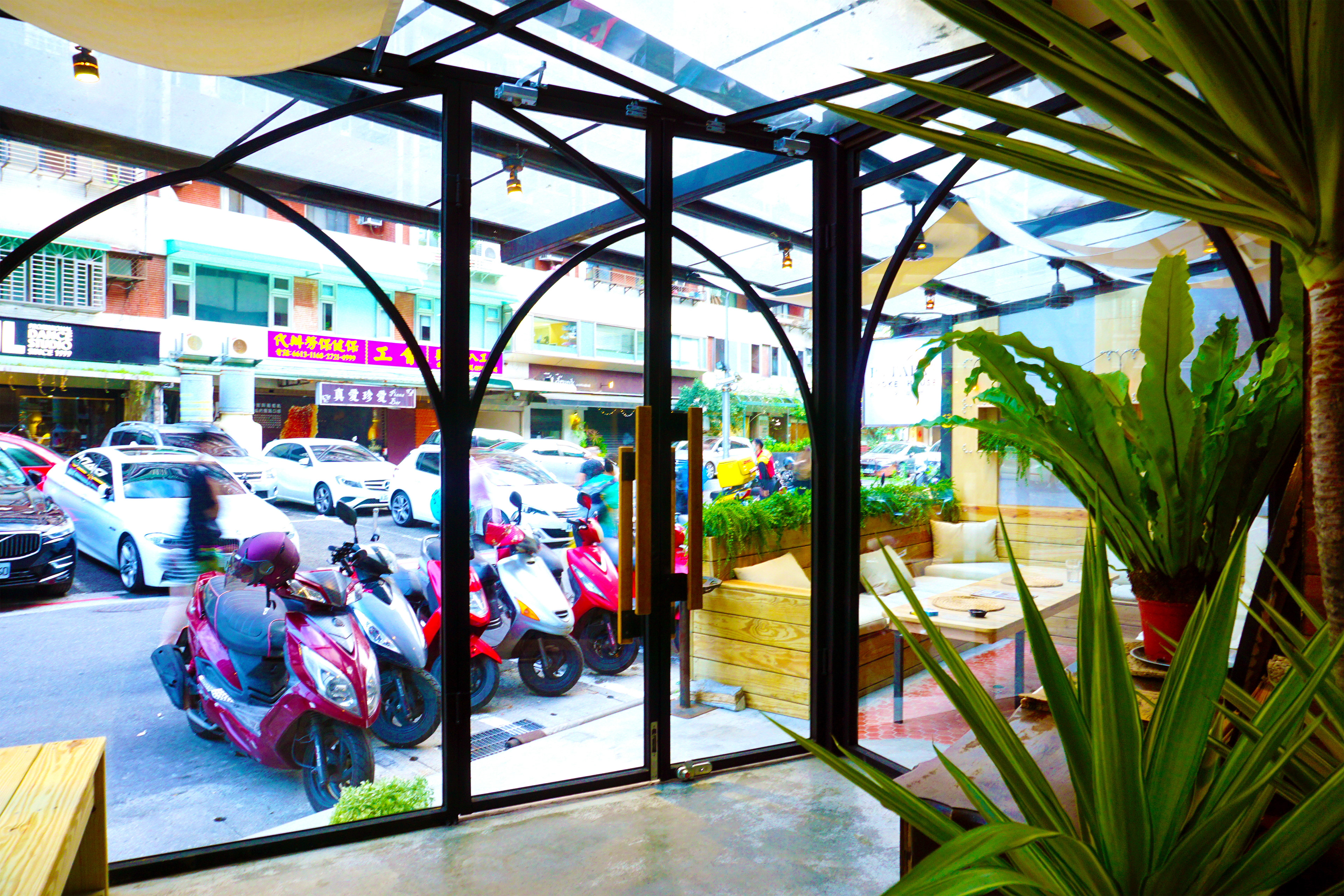 水源清設計顧問商業空間設計餐酒館設計