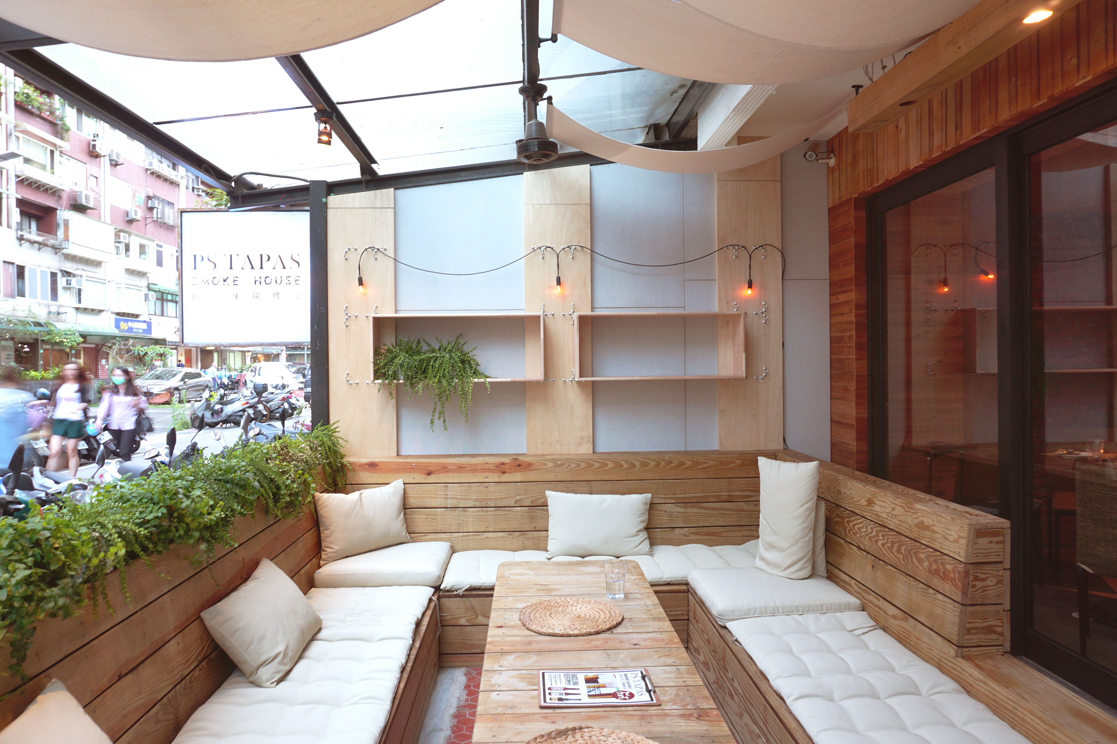 水源清設計顧問商業空間設計餐酒館設計